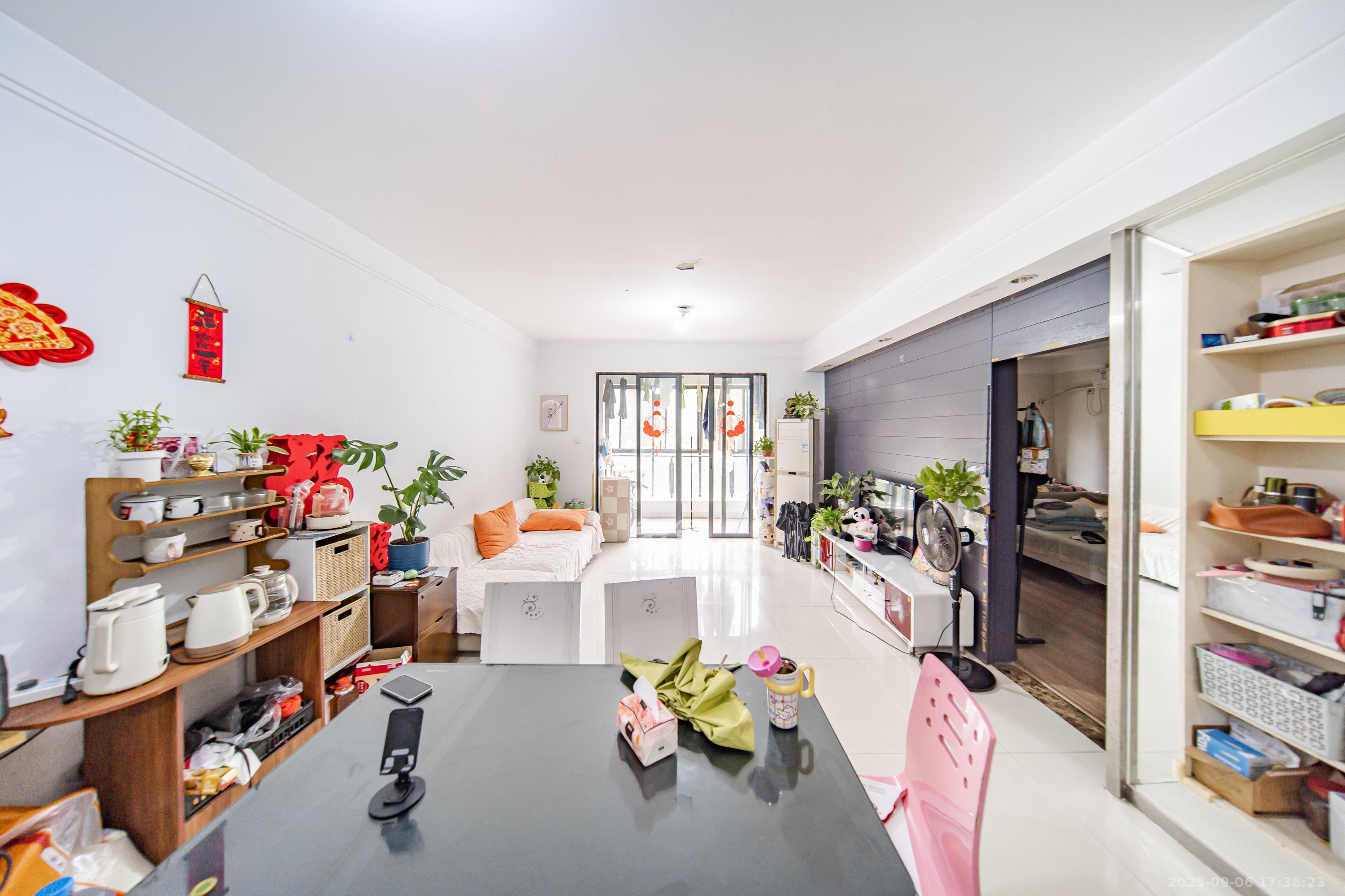 阳光100三期  3室2厅2卫    85.0万 阳光100三期  3室2厅2卫    85.0万