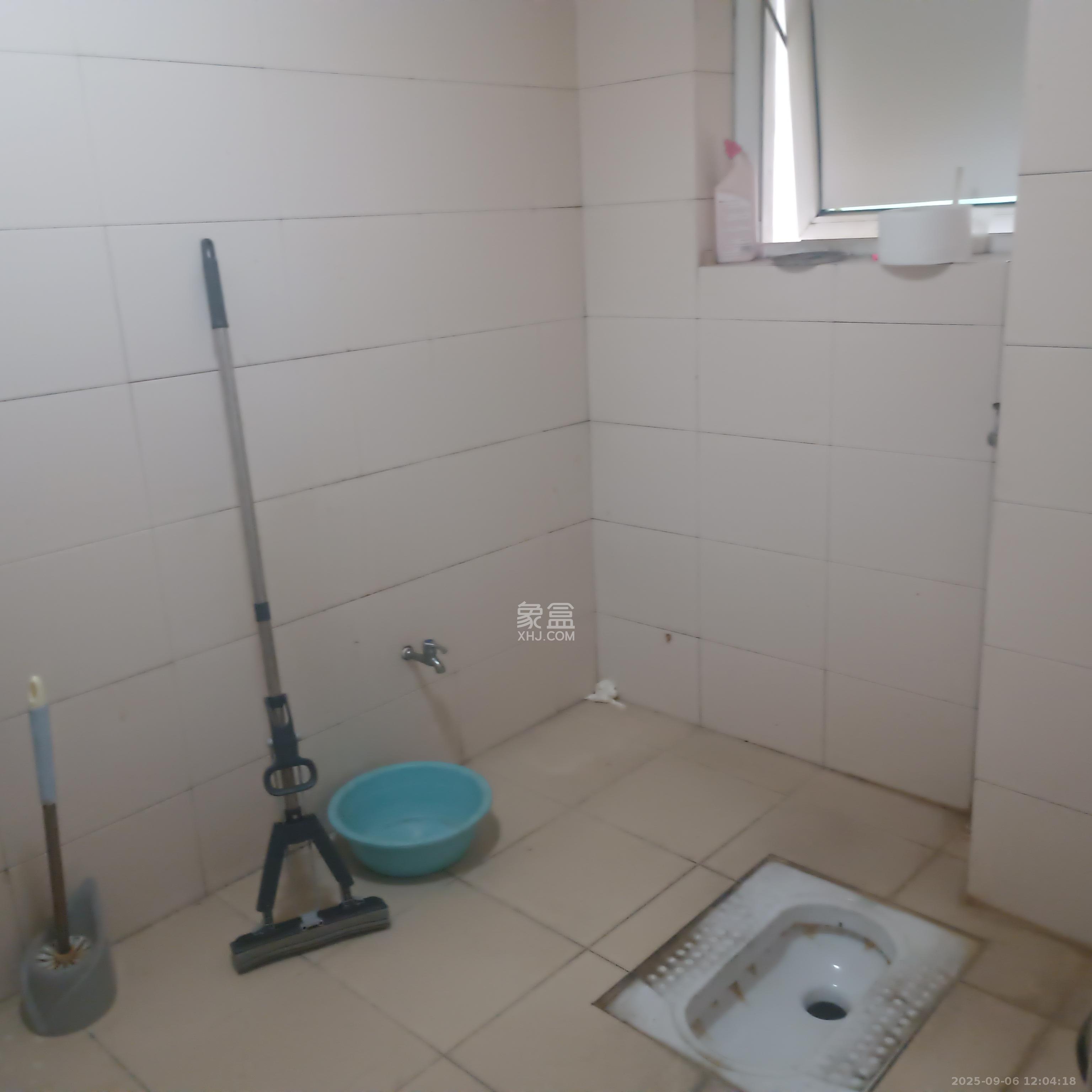 佳天国际新城  3室2厅1卫    3300.0元/月室内图