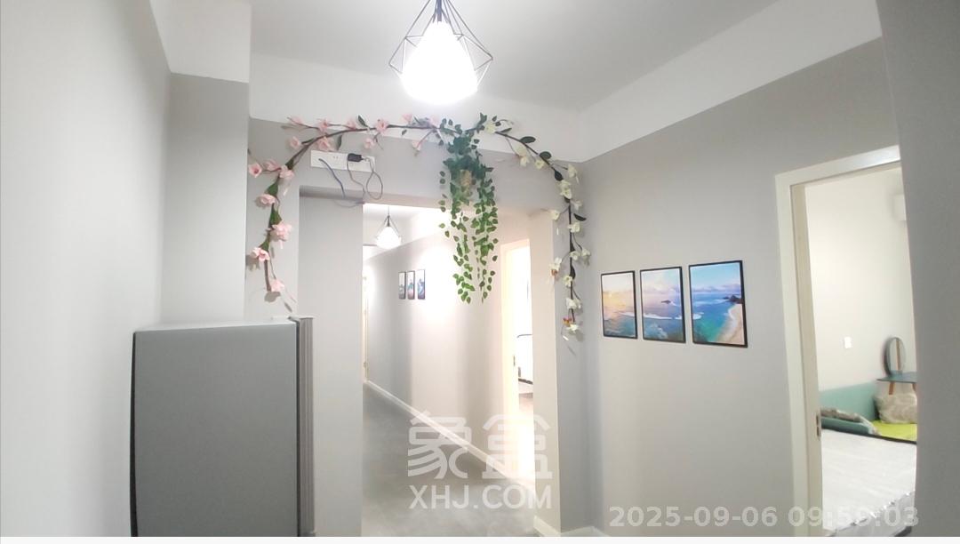 归心苑 1室1厅1卫 1100.0元/月 归心苑 1室1厅1卫 1100.0元/月室内图