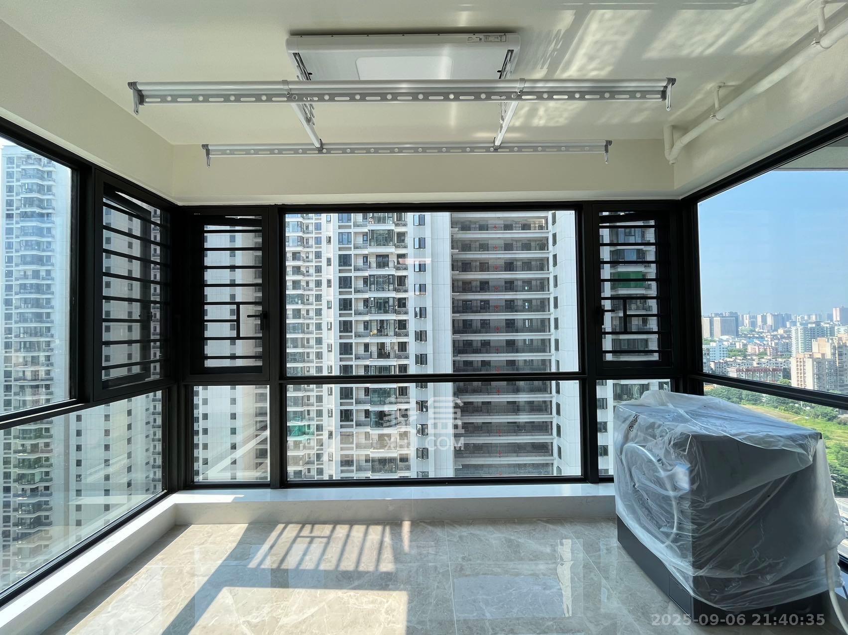 保利中环广场(保利中悦苑)  4室2厅2卫    4500.0元/月 保利中环广场(保利中悦苑)  4室2厅2卫    4500.0元/月室内图