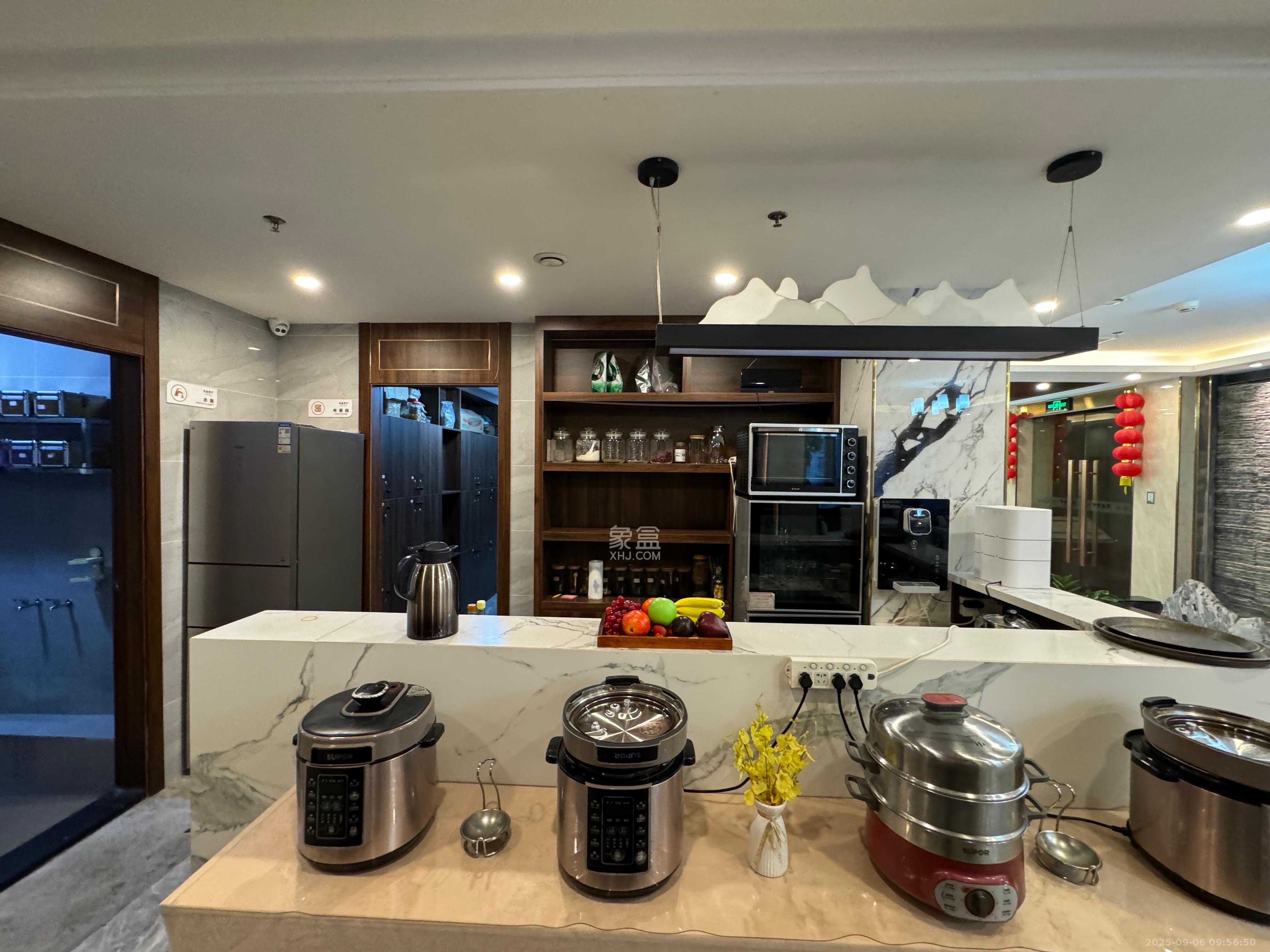 公园9号大都会  1室1厅1卫    22800.0元/月室内图