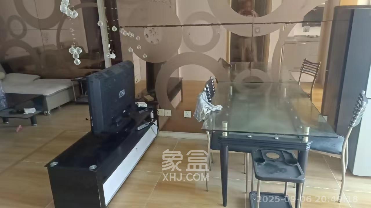 湘域中央 1室1厅1卫 2700.0元/月 湘域中央 1室1厅1卫 2700.0元/月室内图