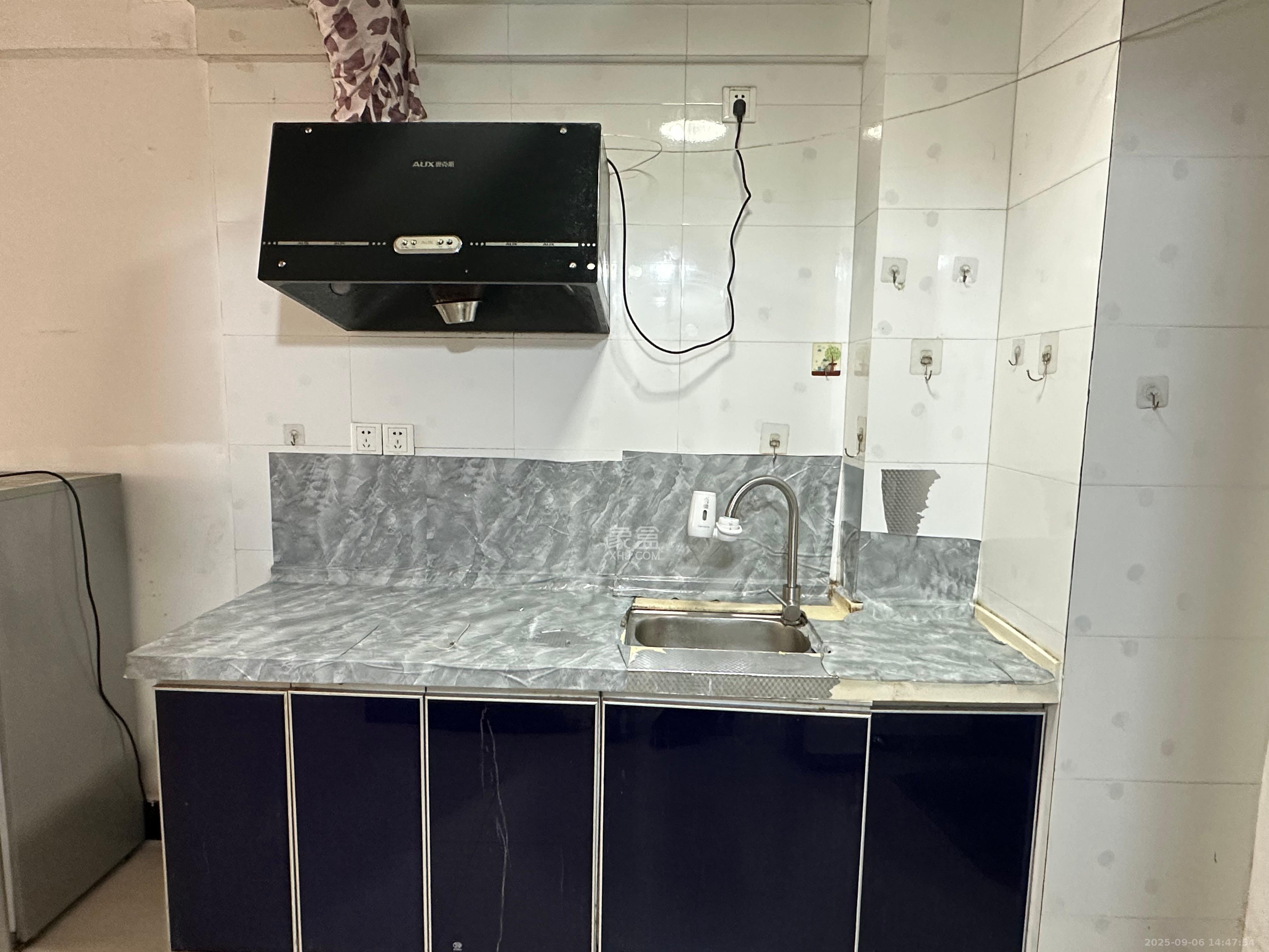 尚都花园城  1室1厅1卫    1000.0元/月室内图