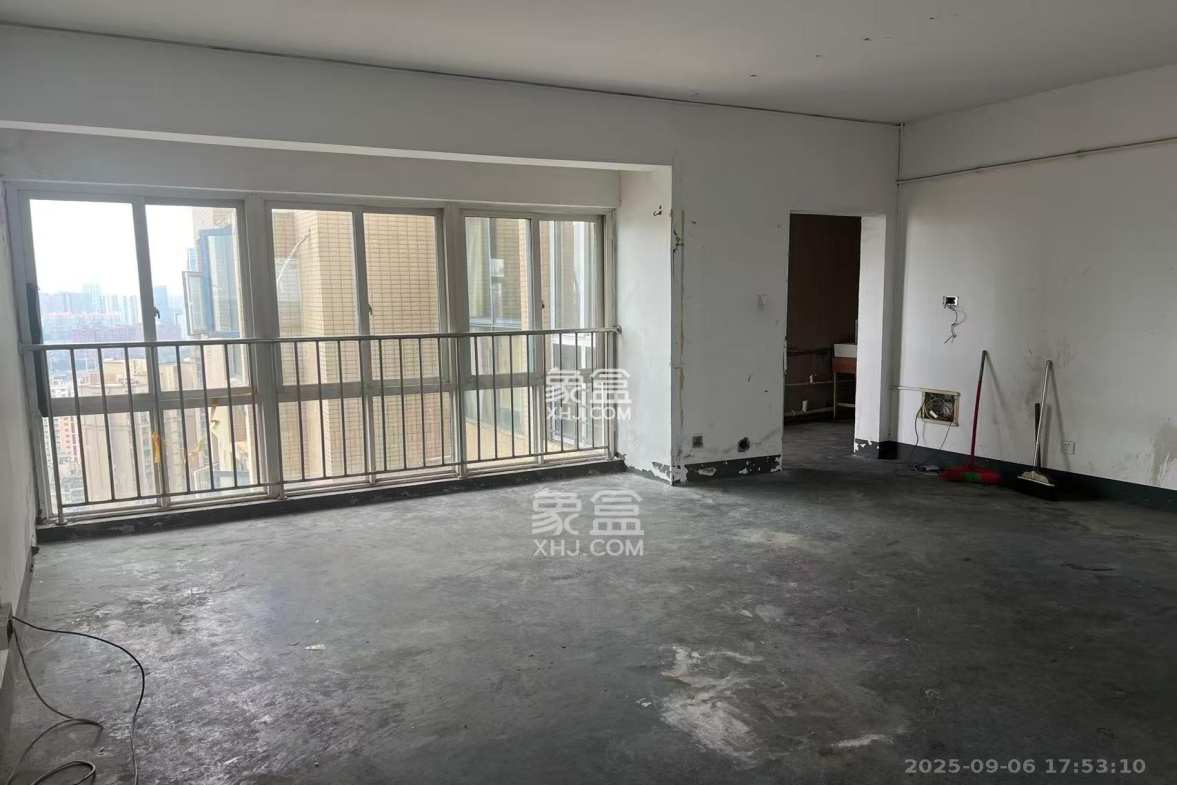 泊爱蓝湾 3室2厅2卫 2000.0元/月 泊爱蓝湾 3室2厅2卫 2000.0元/月室内图