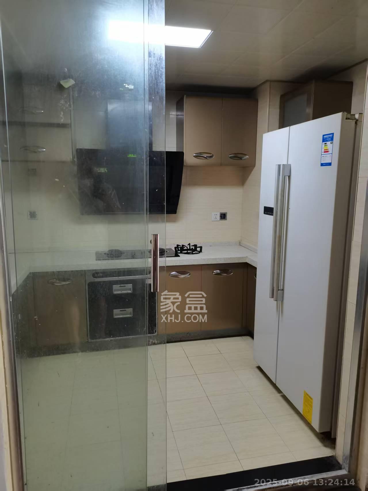 江河双水湾  1室1厅1卫    800.0元/月 江河双水湾  1室1厅1卫    800.0元/月