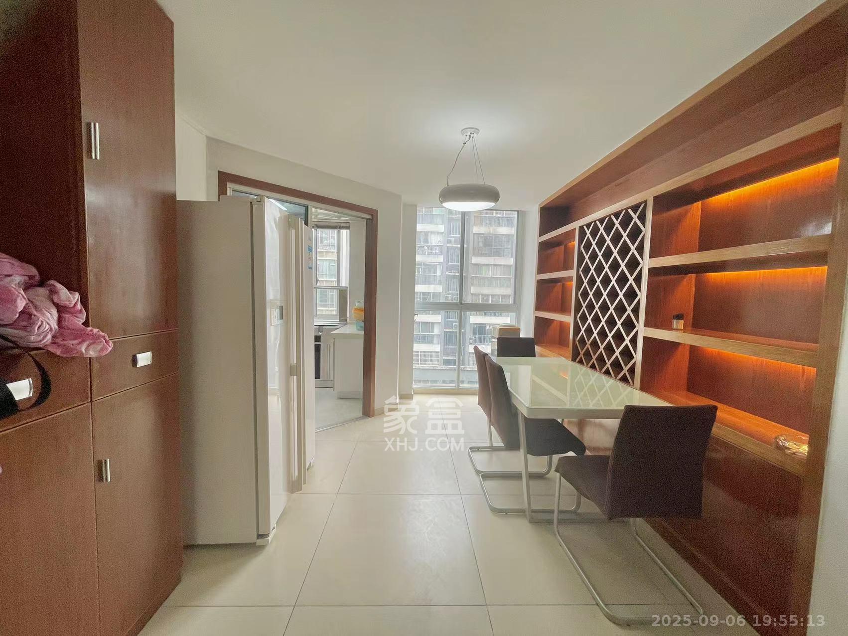 长房东郡  3室2厅1卫    3500.0元/月室内图