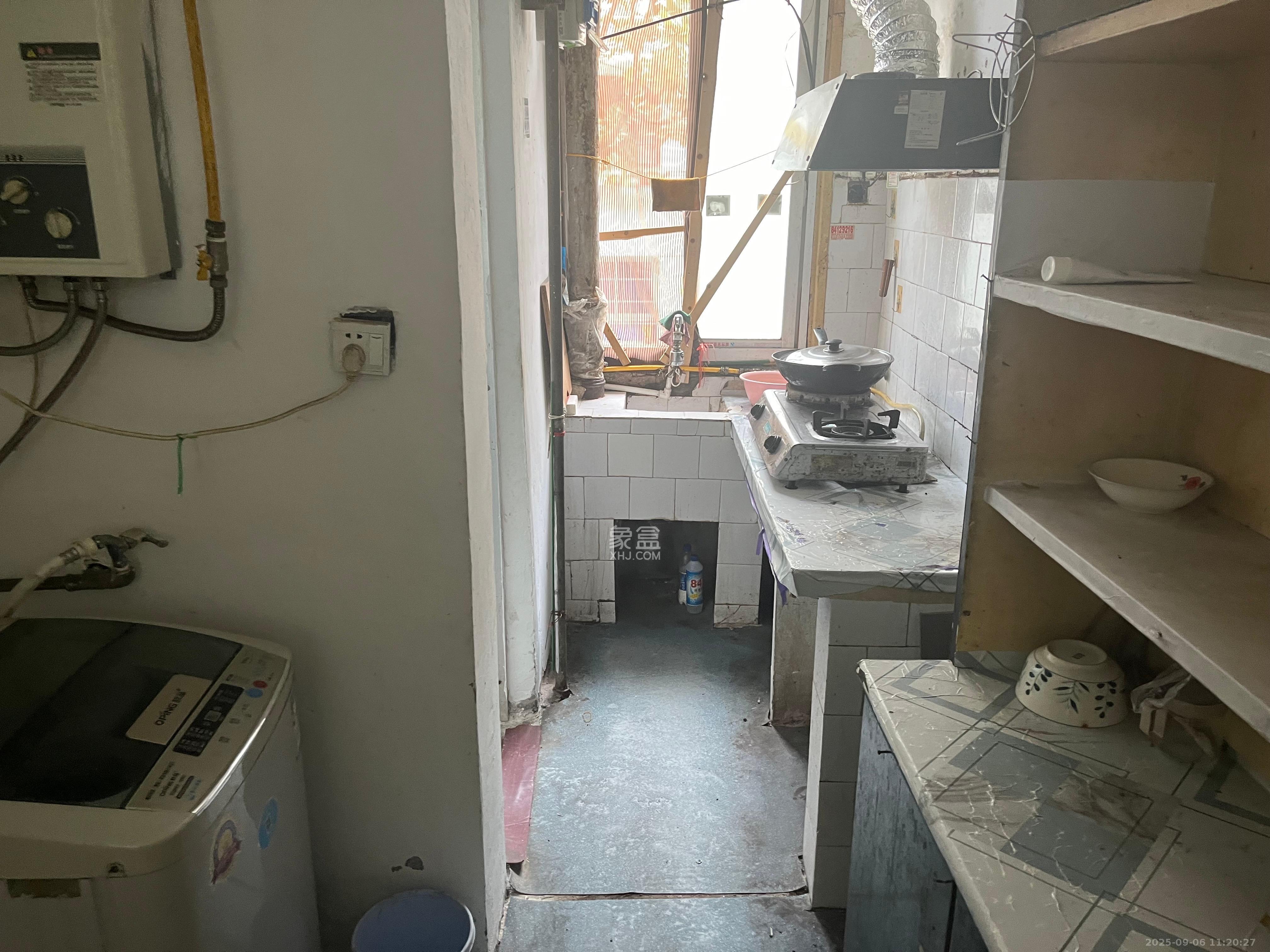 省商务厅宿舍 3室1厅1卫 1600.0元/月 省商务厅宿舍 3室1厅1卫 1600.0元/月室内图