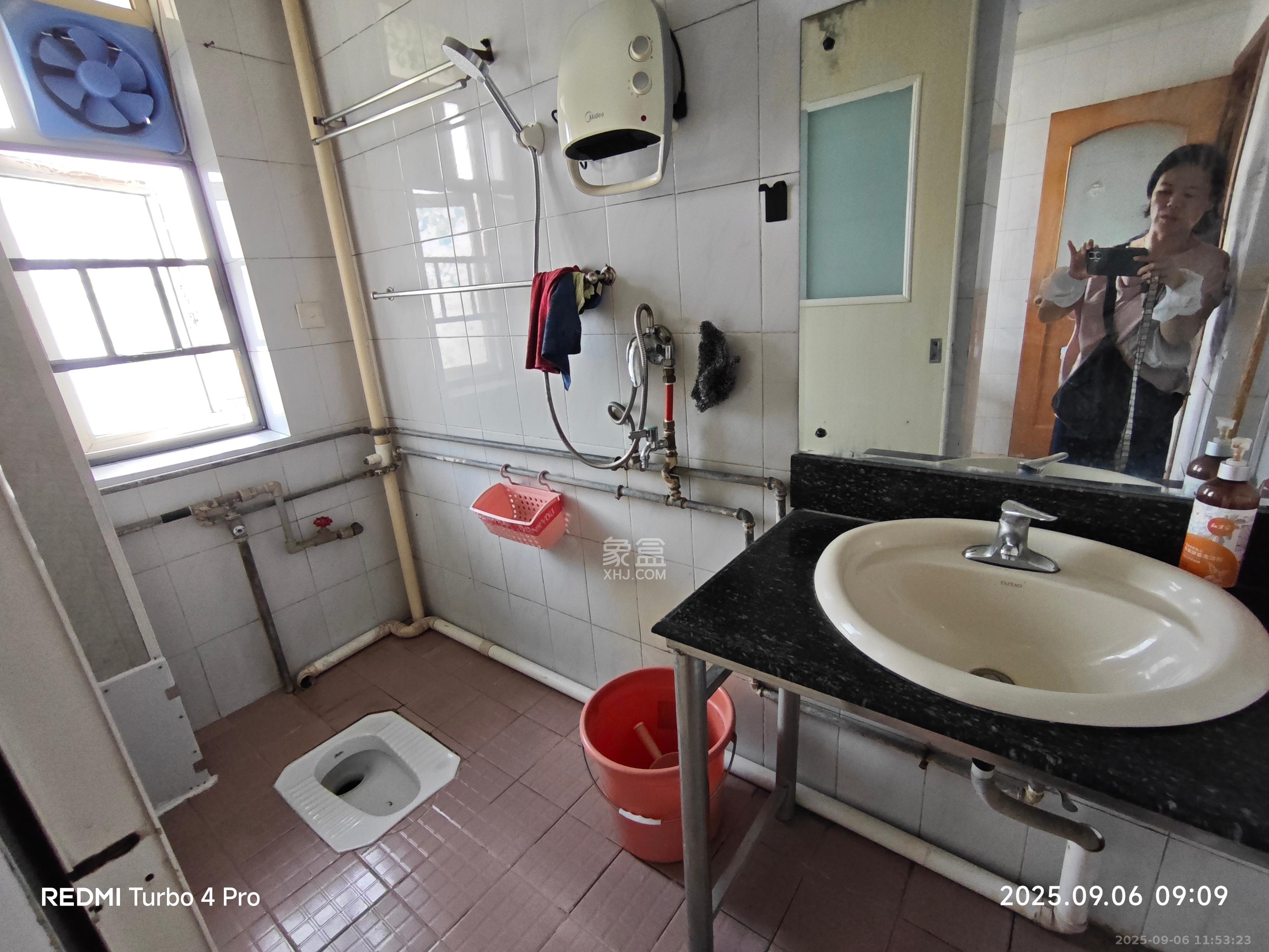 望月湖小区九片 2室2厅1卫 2400.0元/月 望月湖小区九片 2室2厅1卫 2400.0元/月室内图