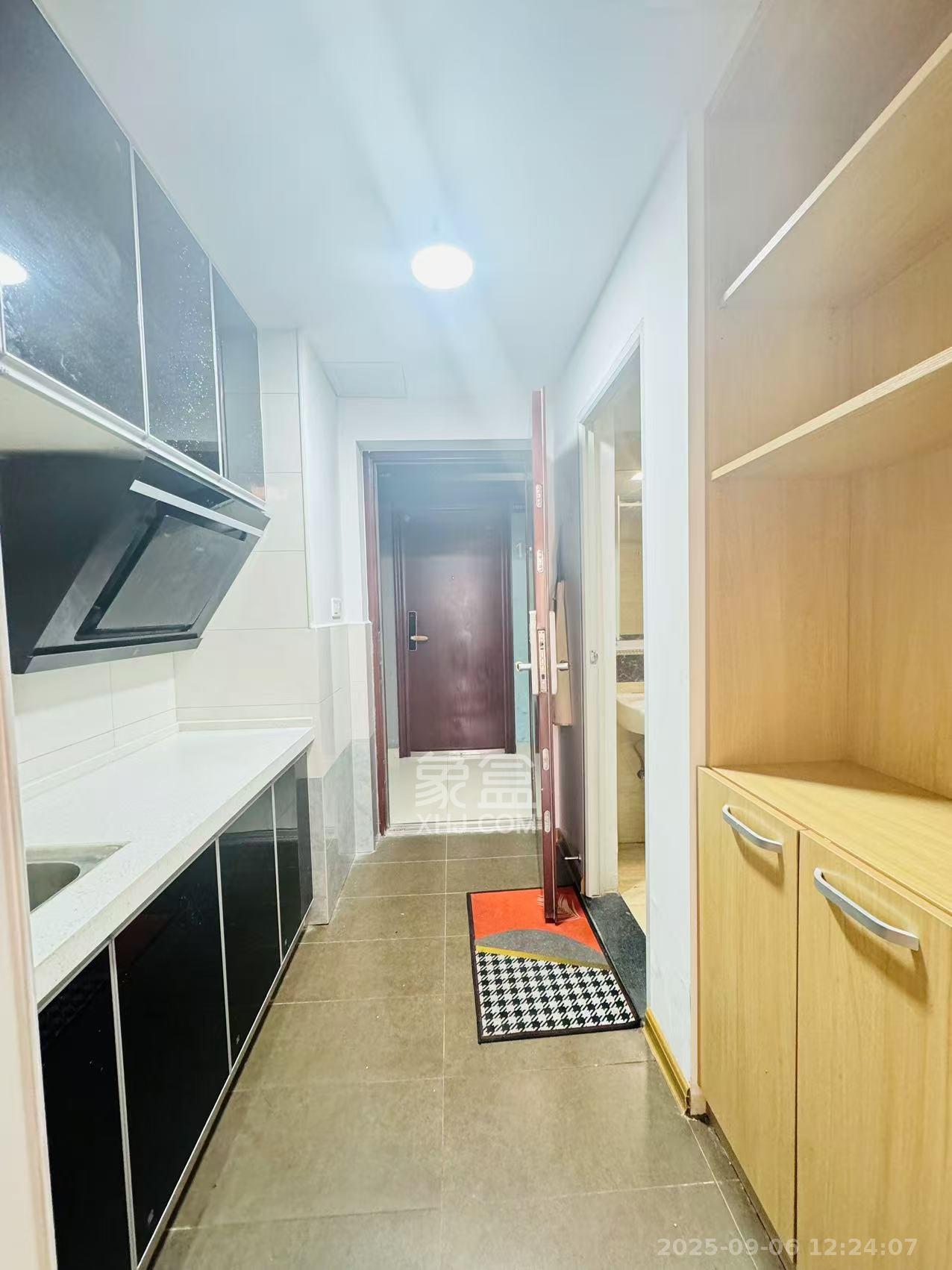 万科白鹭郡  1室1厅1卫    1400.0元/月 万科白鹭郡  1室1厅1卫    1400.0元/月室内图