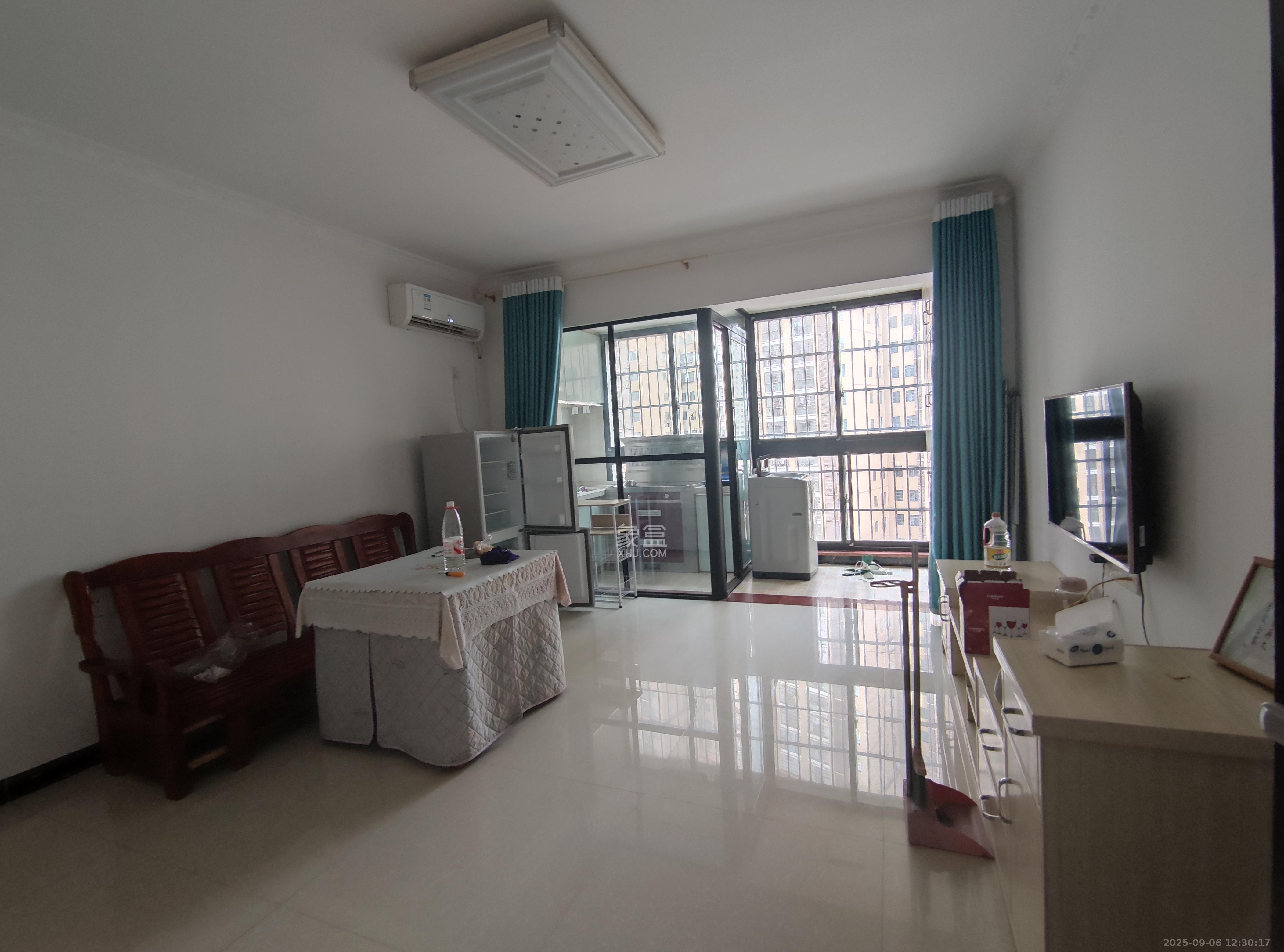 联丰苑 1室1厅1卫 1200.0元/月 联丰苑 1室1厅1卫 1200.0元/月室内图