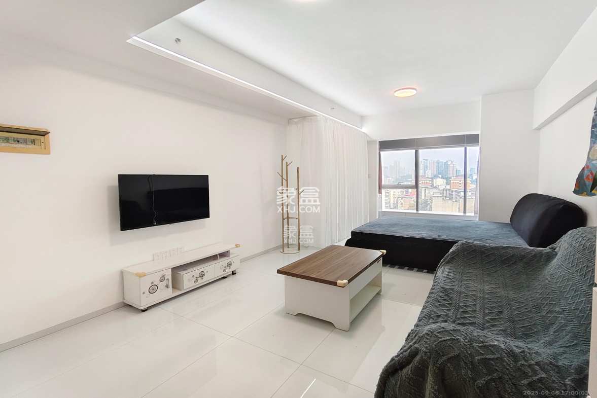 东怡外国(南湖一号)  1室1厅1卫    1800.0元/月 东怡外国(南湖一号)  1室1厅1卫    1800.0元/月室内图