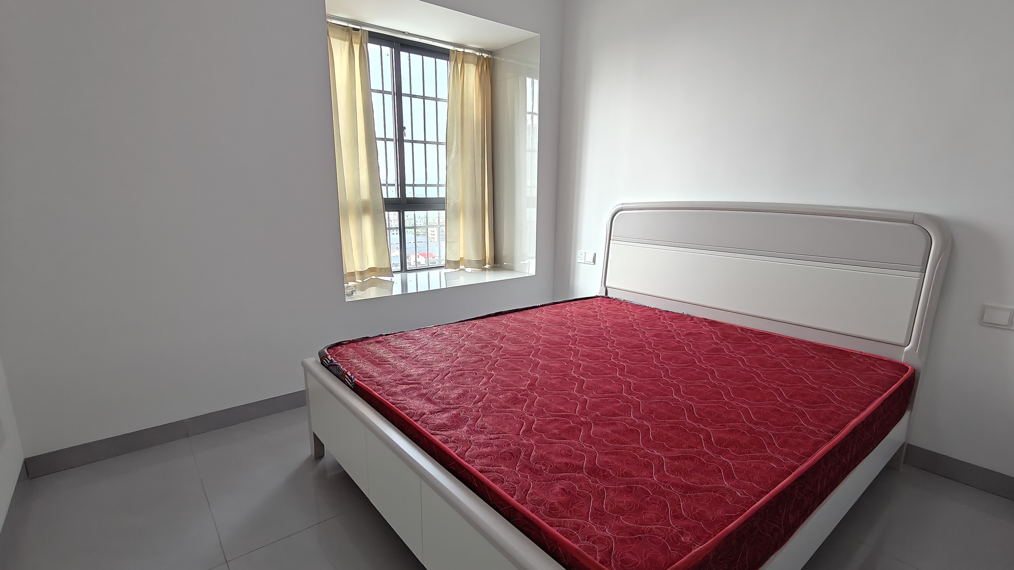 互助小区电梯房 2室2厅1卫 1700.0元/月 互助小区电梯房 2室2厅1卫 1700.0元/月室内图