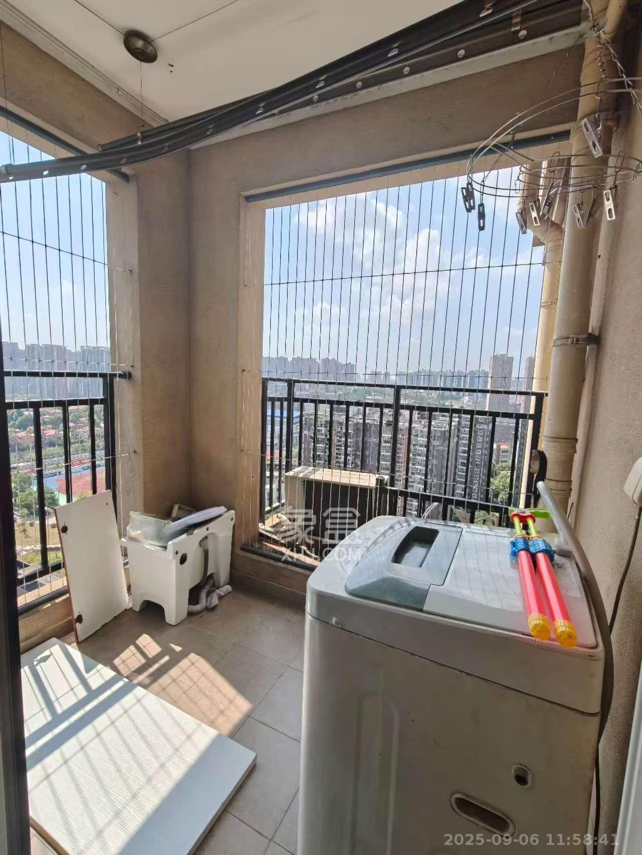 郡原居里 2室2厅2卫 1700.0元/月 郡原居里 2室2厅2卫 1700.0元/月室内图