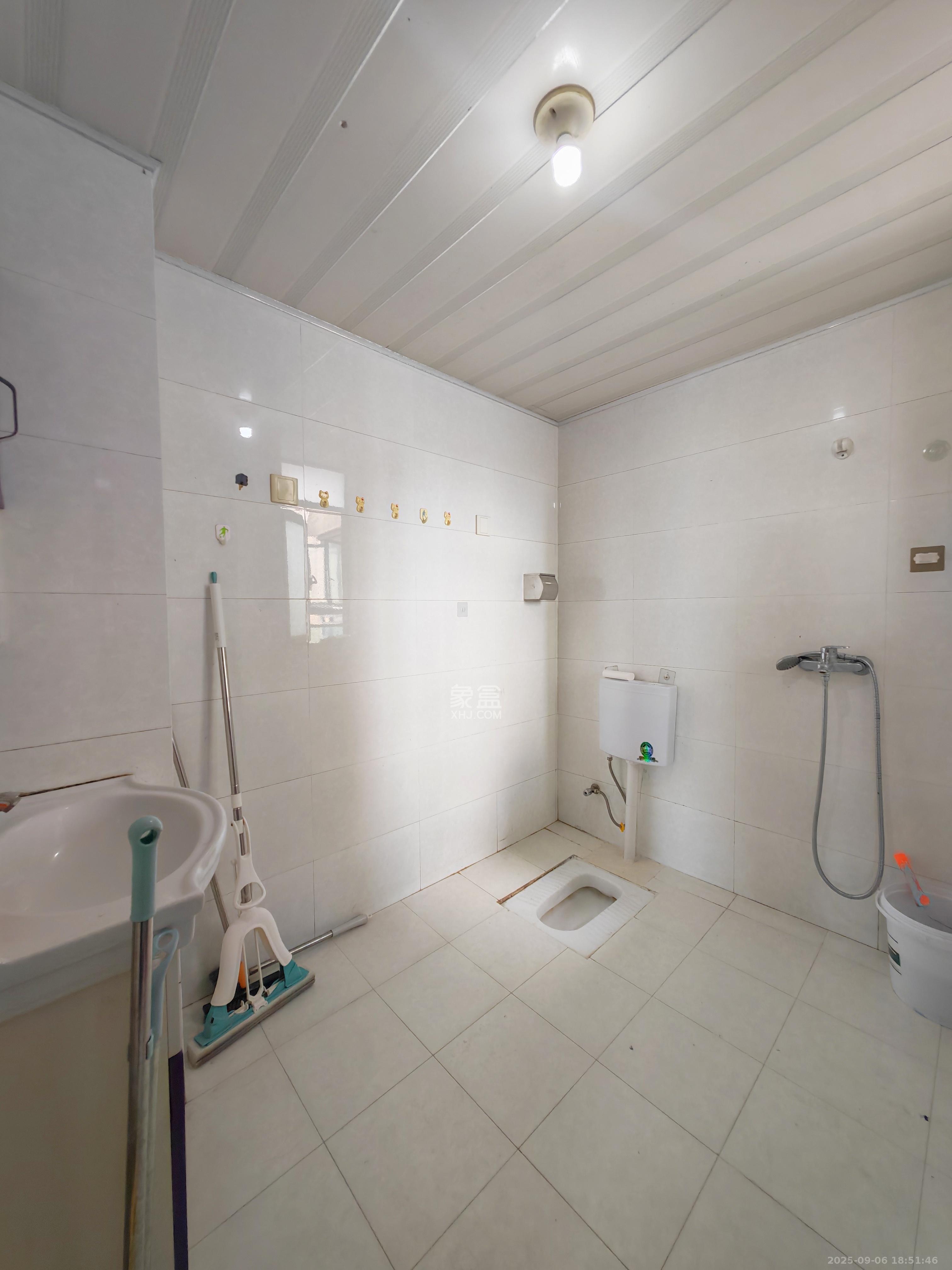 湘府9号 2室1厅1卫 1700.0元/月 湘府9号 2室1厅1卫 1700.0元/月室内图