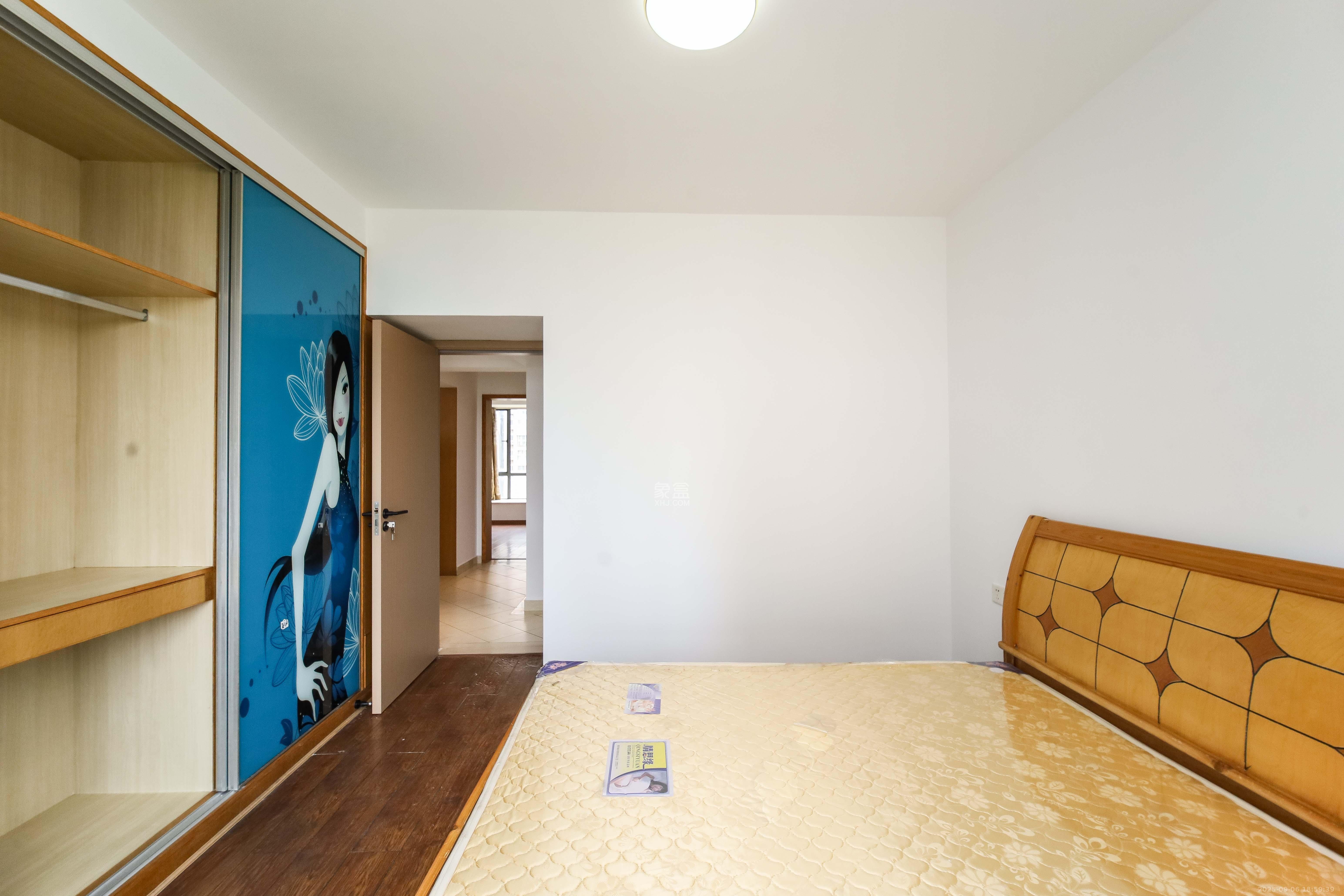 西子花苑 3室2厅1卫 116.0万 西子花苑 3室2厅1卫 116.0万卧室