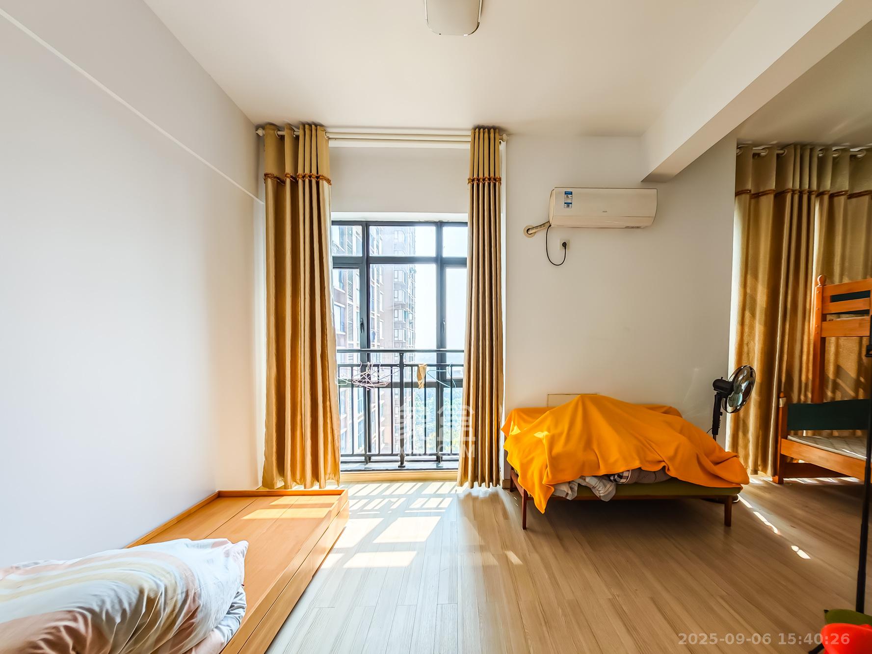 塞纳公馆 1室1厅1卫 1200.0元/月 塞纳公馆 1室1厅1卫 1200.0元/月室内图