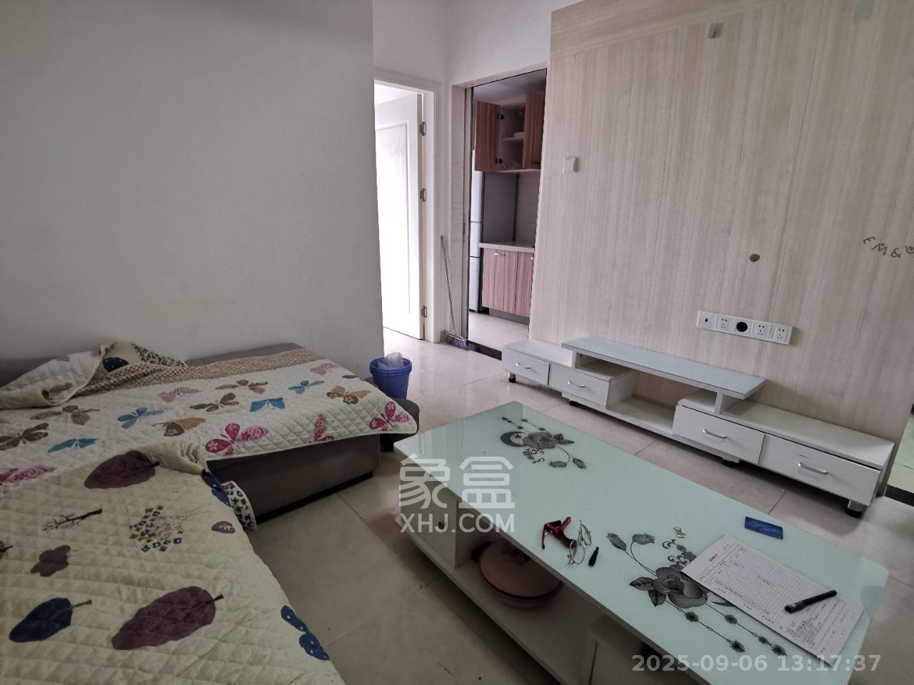 汀湘十里  1室0厅0卫    1600.0元/月室内图