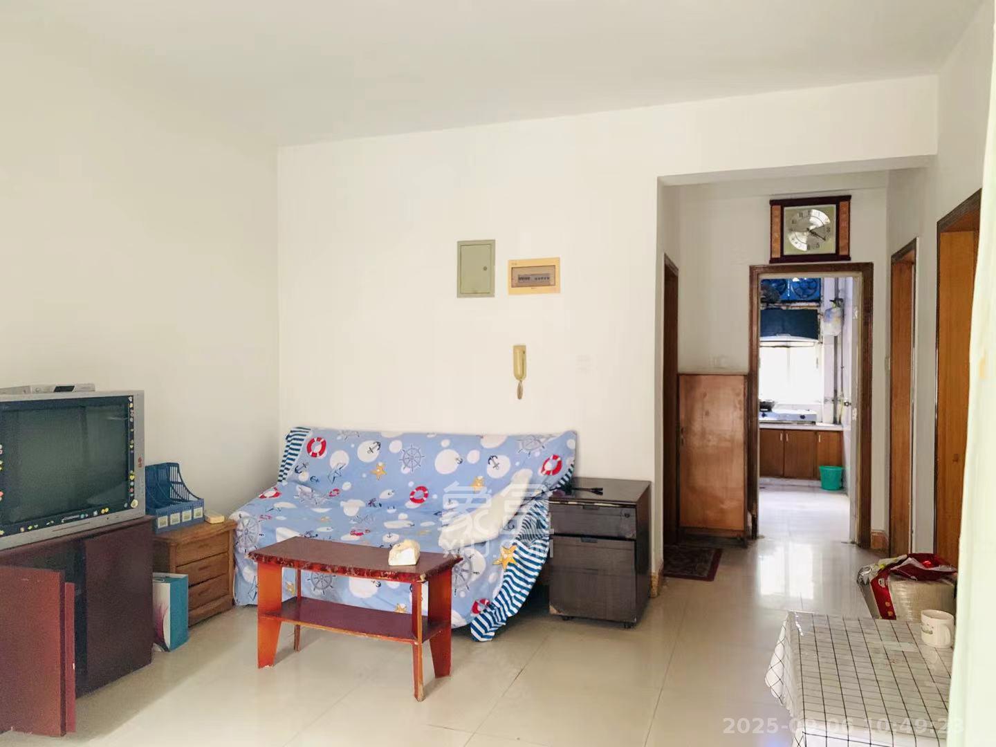 山水人家一二期  1室1厅1卫    900.0元/月 山水人家一二期  1室1厅1卫    900.0元/月室内图