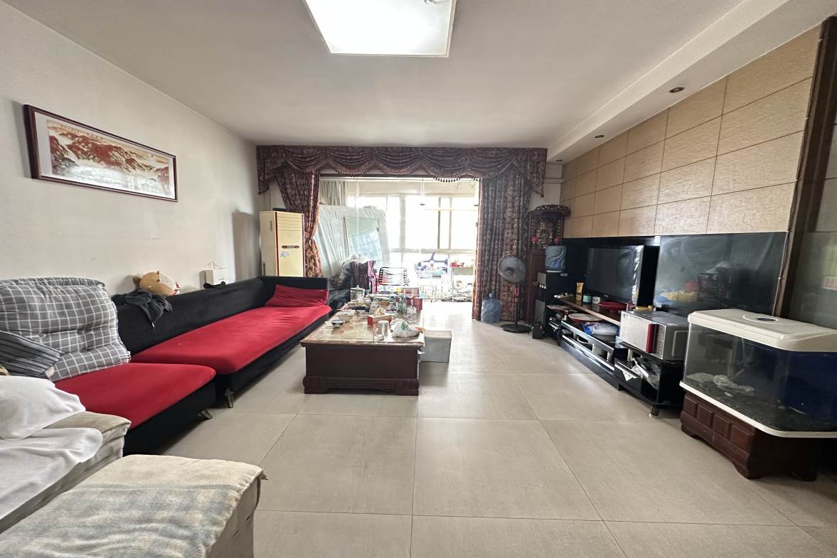 四方嘉苑 4室2厅2卫 2800.0元/月 四方嘉苑 4室2厅2卫 2800.0元/月户型图