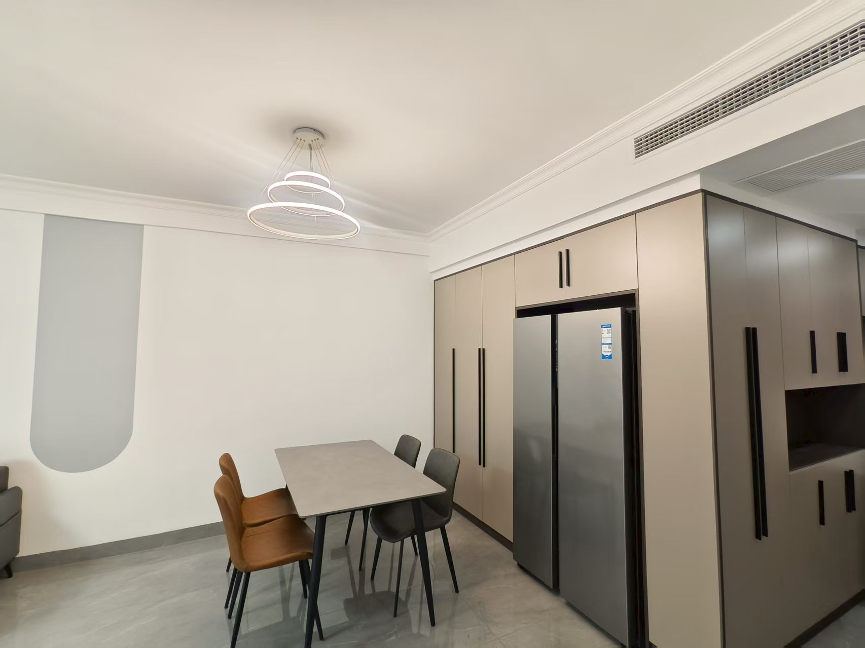 都市中央广场 2室2厅2卫 1700.0元/月 都市中央广场 2室2厅2卫 1700.0元/月室内图