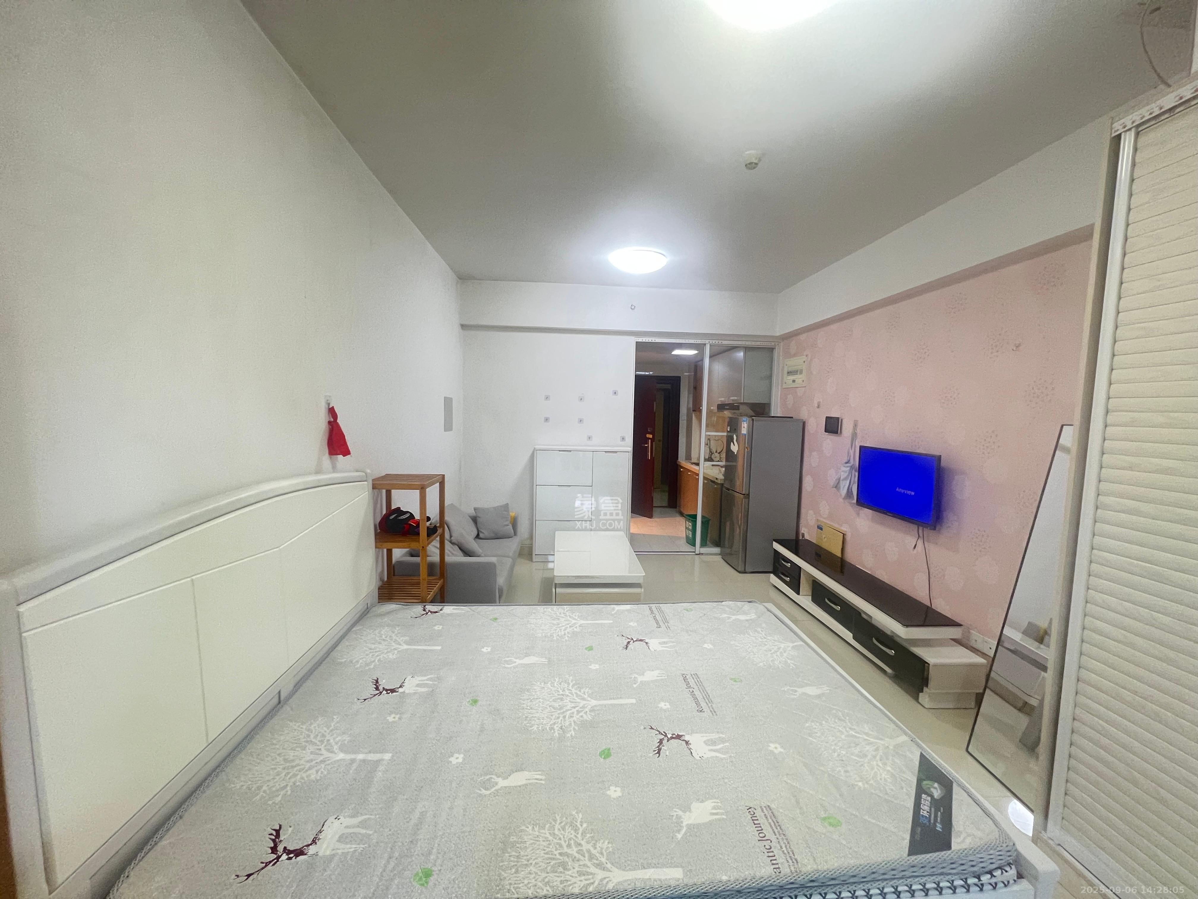 保利麓谷林语I区  1室1厅1卫   1500.00元/月室内图