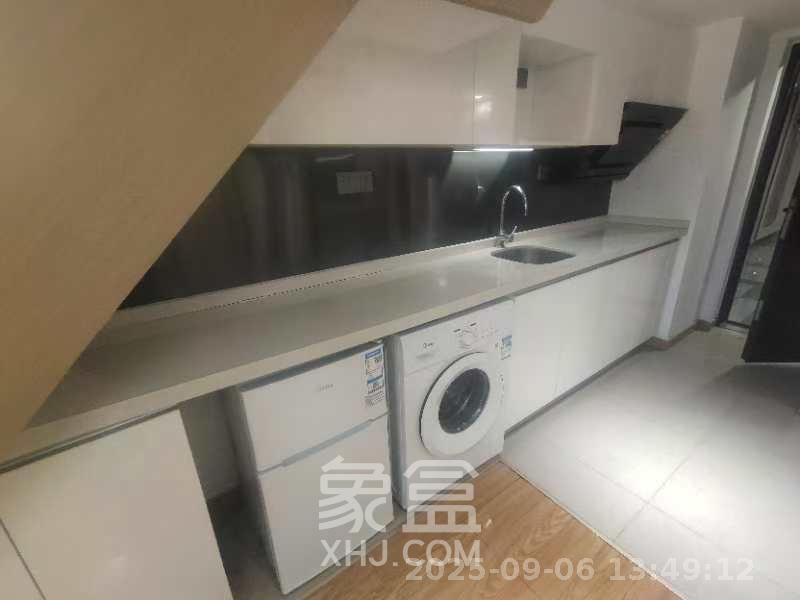 阳光城檀悦 2室1厅1卫 2700.0元/月 阳光城檀悦 2室1厅1卫 2700.0元/月室内图