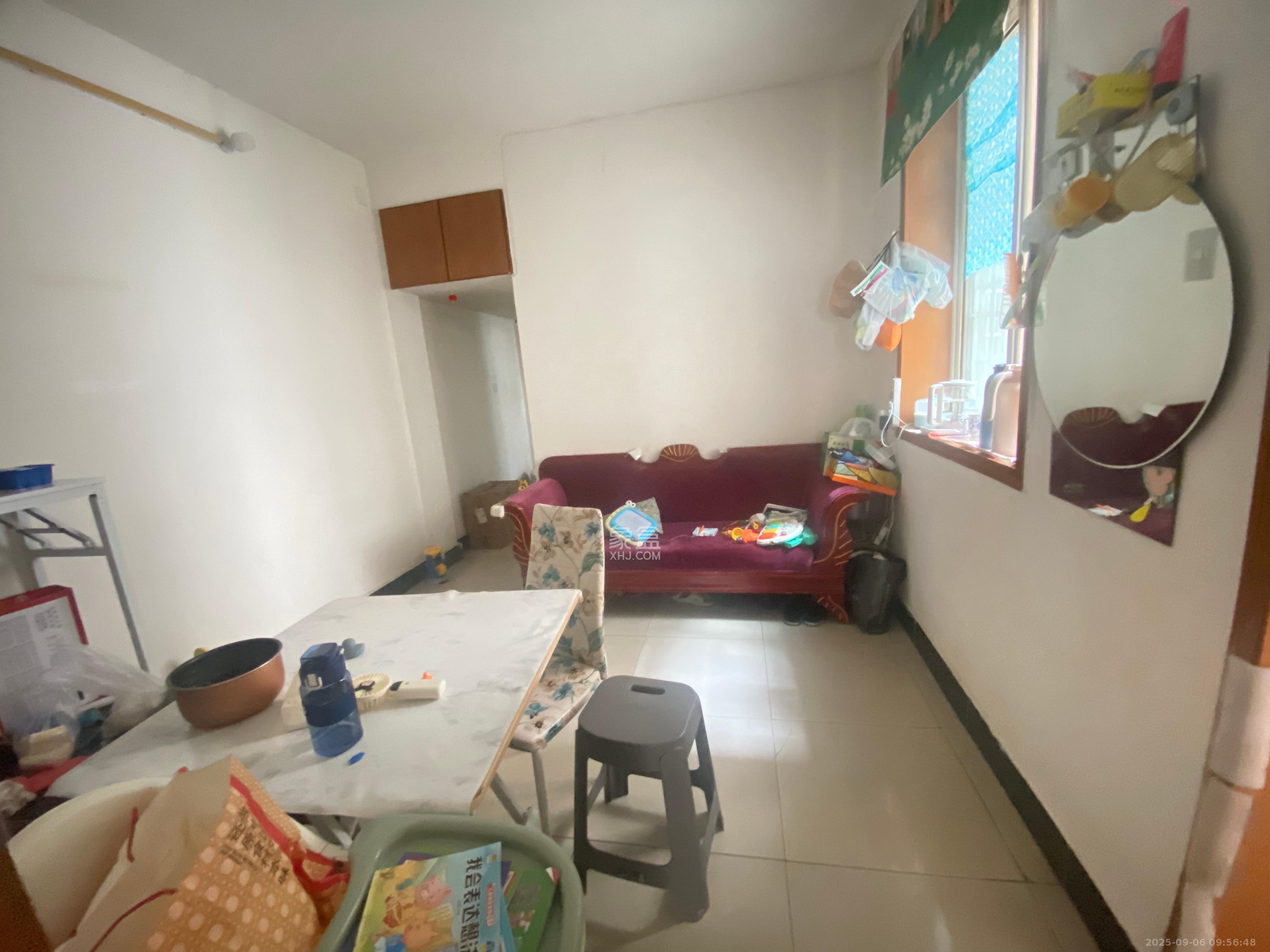 荣安宿舍 2室1厅1卫 1600.0元/月 荣安宿舍 2室1厅1卫 1600.0元/月室内图