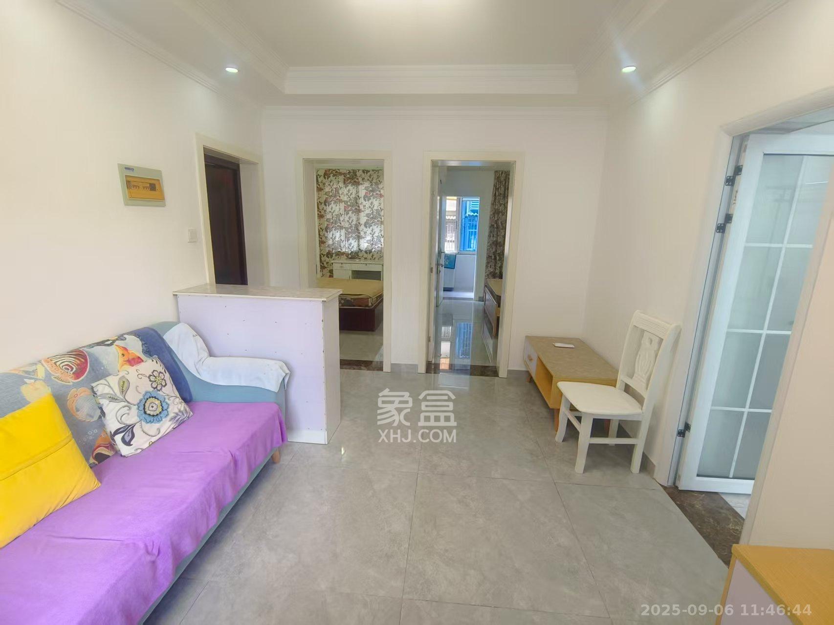 省人民医院宿舍(东文庙坪) 2室1厅1卫 2500.0元/月 省人民医院宿舍(东文庙坪) 2室1厅1卫 2500.0元/月室内图