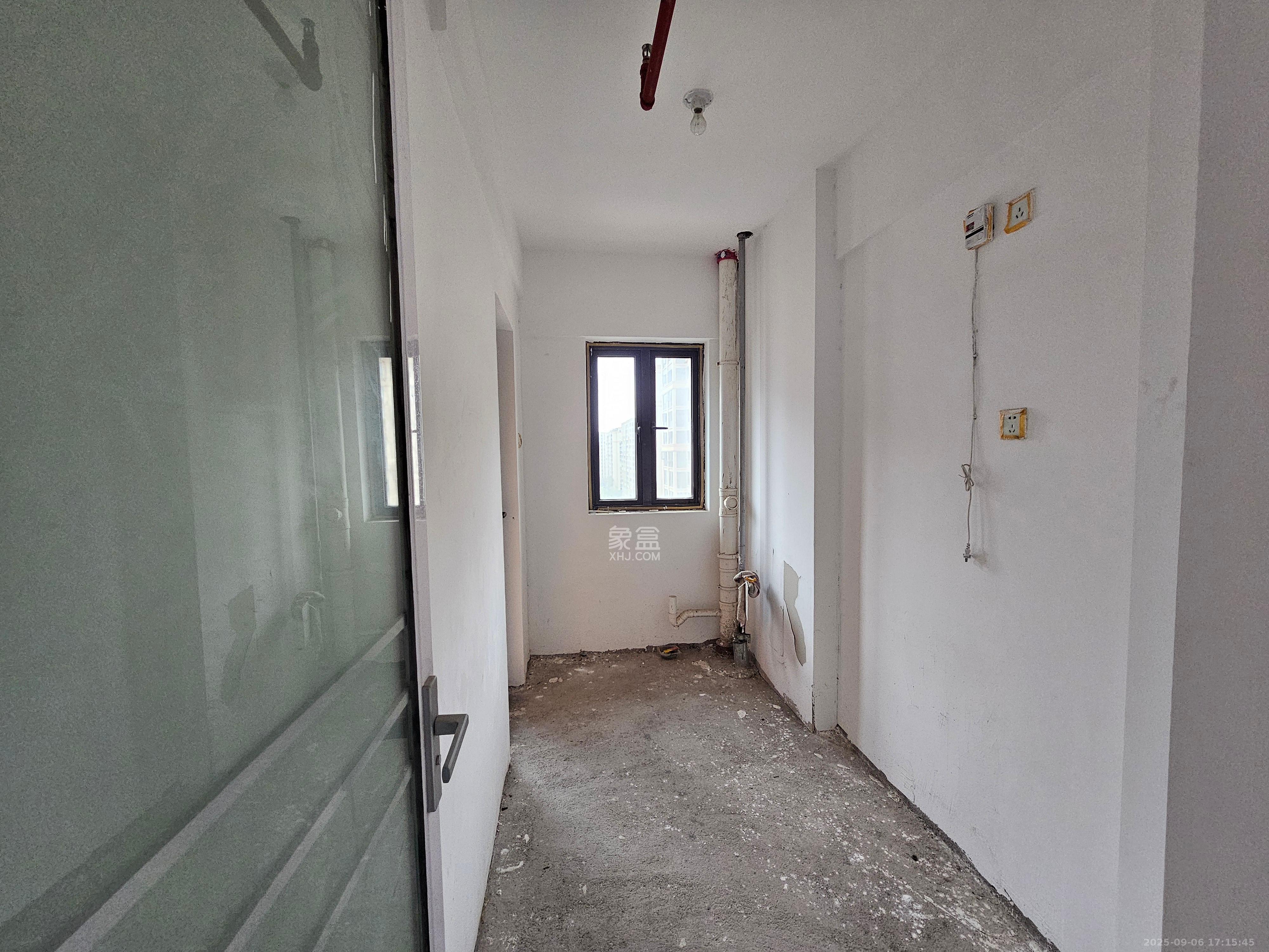 鑫远揽悦(鑫远和城三期)  1室1厅1卫    900.0元/月 鑫远揽悦(鑫远和城三期)  1室1厅1卫    900.0元/月室内图