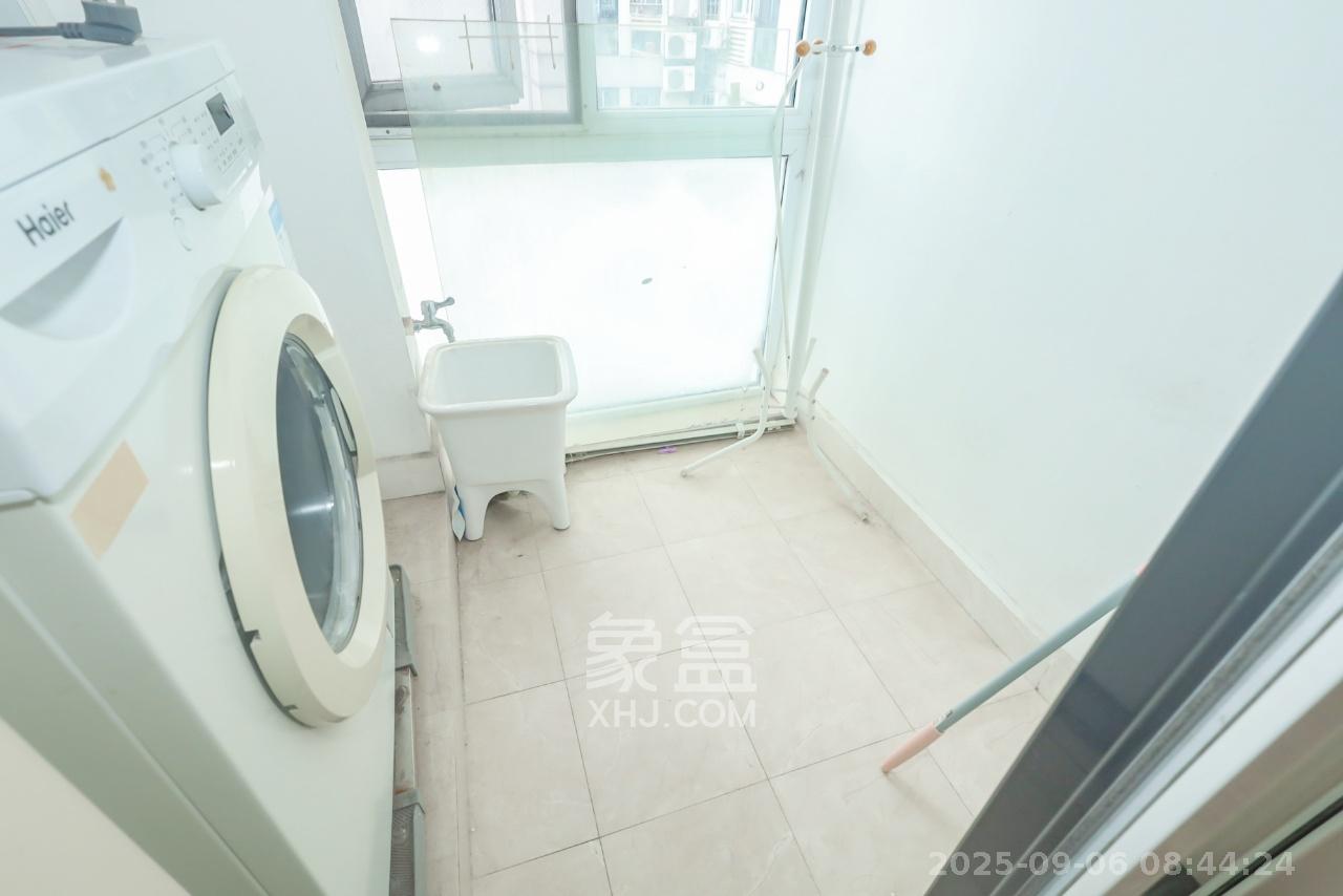 联美品格  2室2厅1卫   1700.00元/月室内图