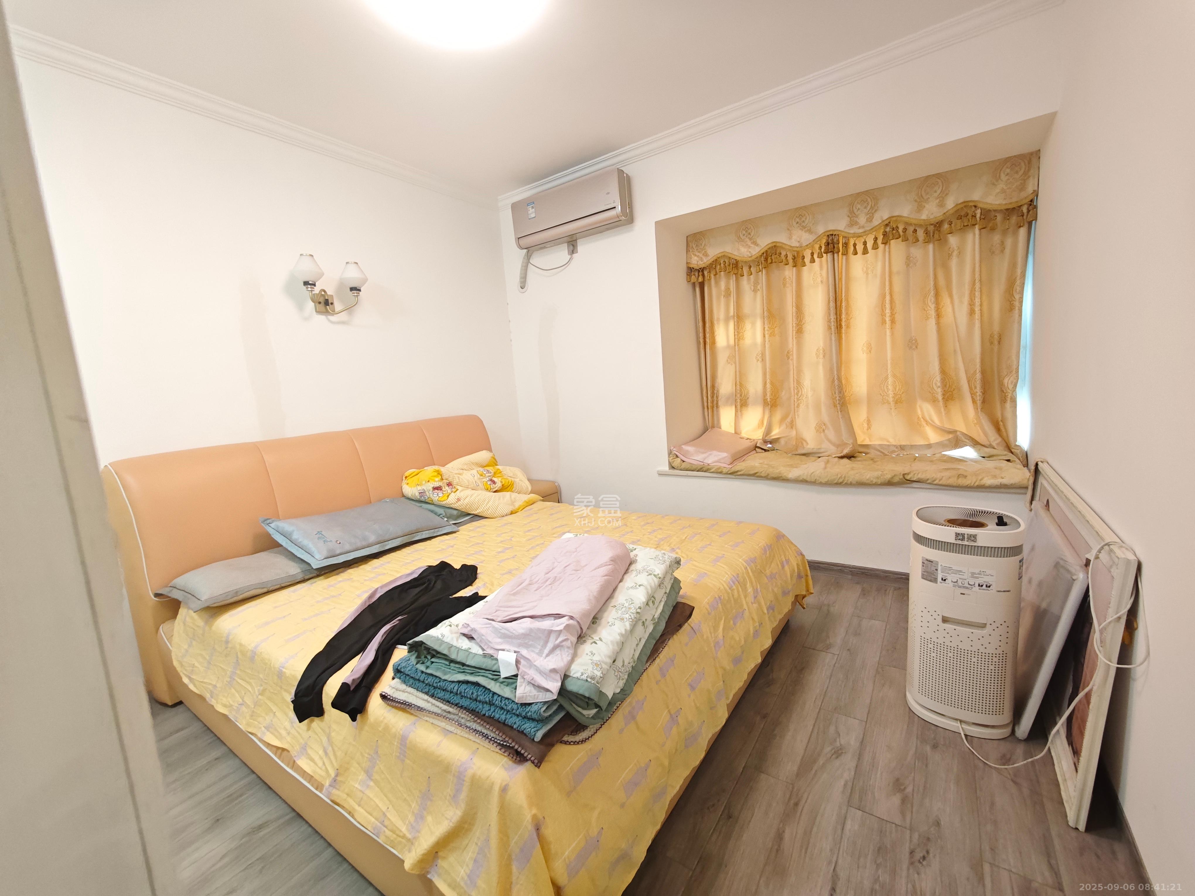 深业喜汇  4室2厅2卫    3500.0元/月 深业喜汇  4室2厅2卫    3500.0元/月室内图