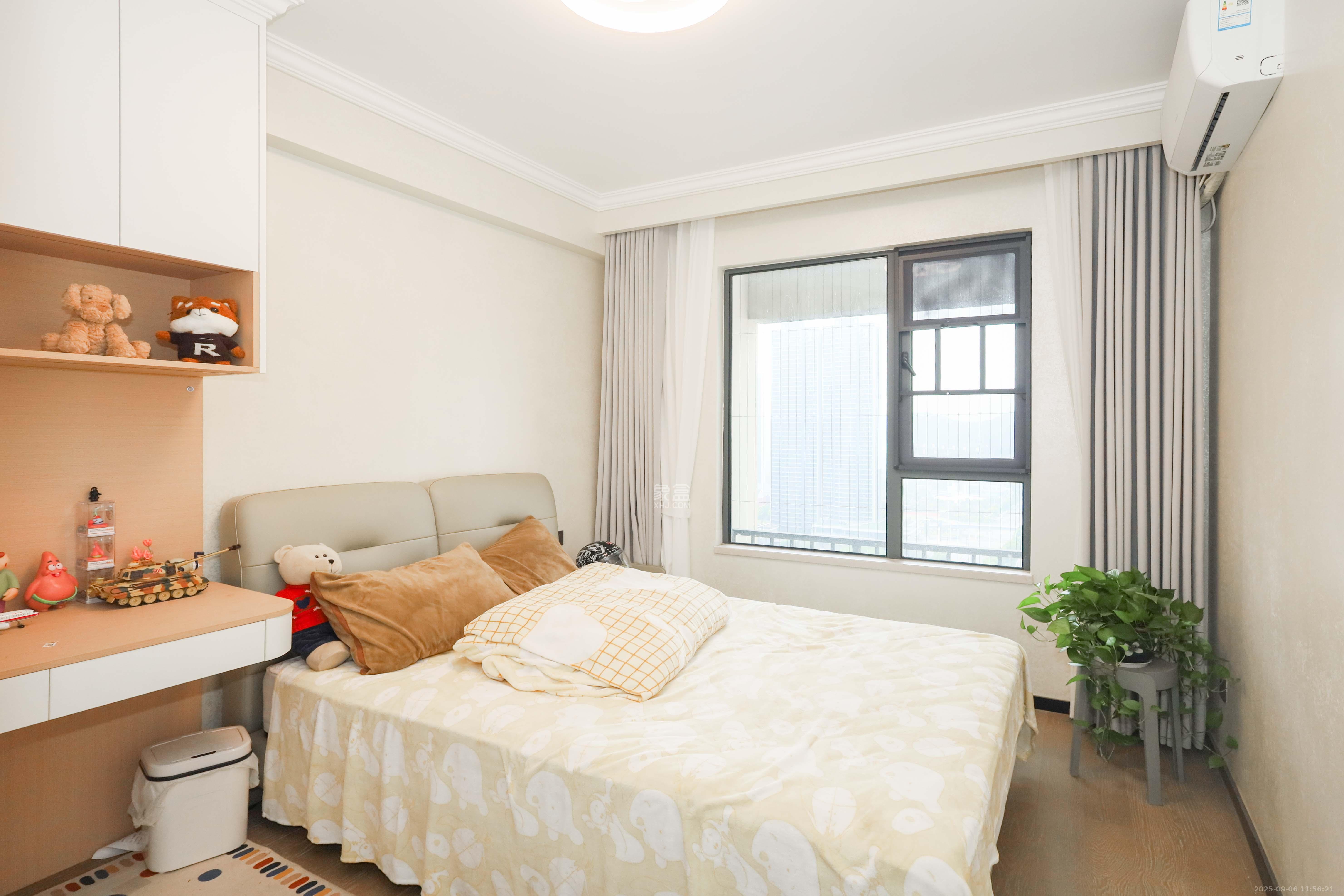 欣利梅溪左岸 4室2厅2卫 189.0万 欣利梅溪左岸 4室2厅2卫 189.0万卧室