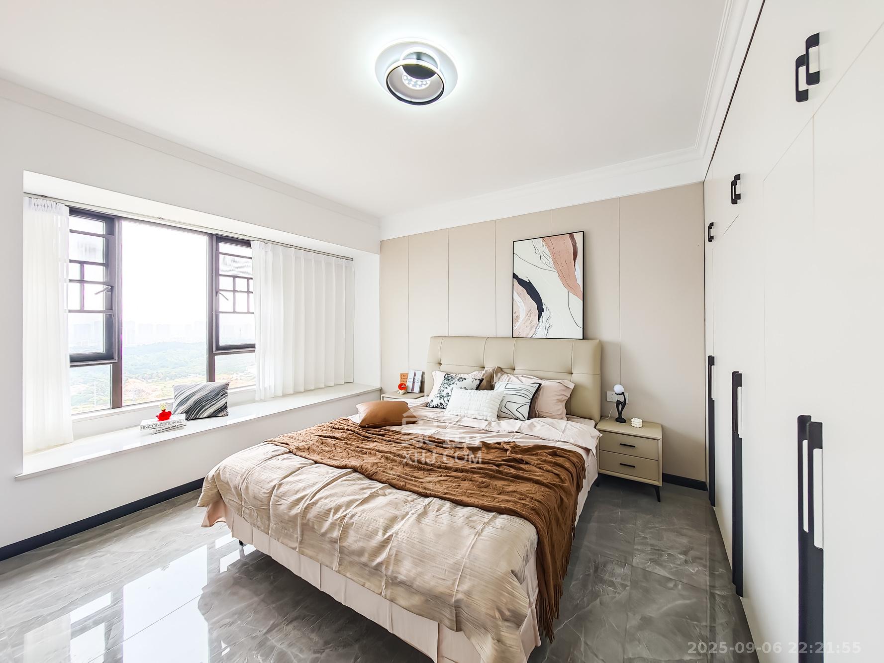 恒基旭辉湖山赋 3室2厅2卫 99.8万 恒基旭辉湖山赋 3室2厅2卫 99.8万卧室