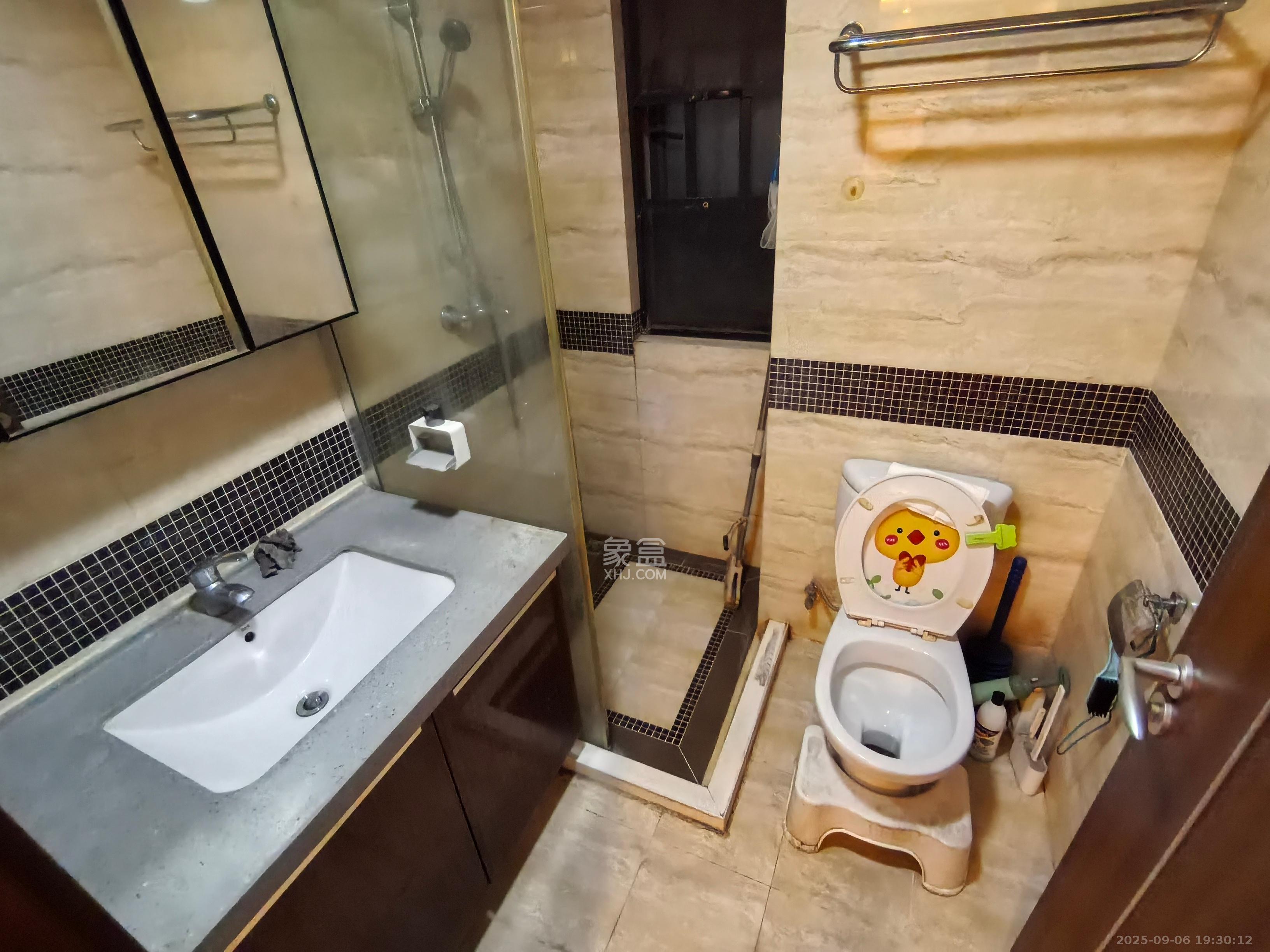 万科金域华府三四期 3室2厅1卫 2500.0元/月 万科金域华府三四期 3室2厅1卫 2500.0元/月室内图