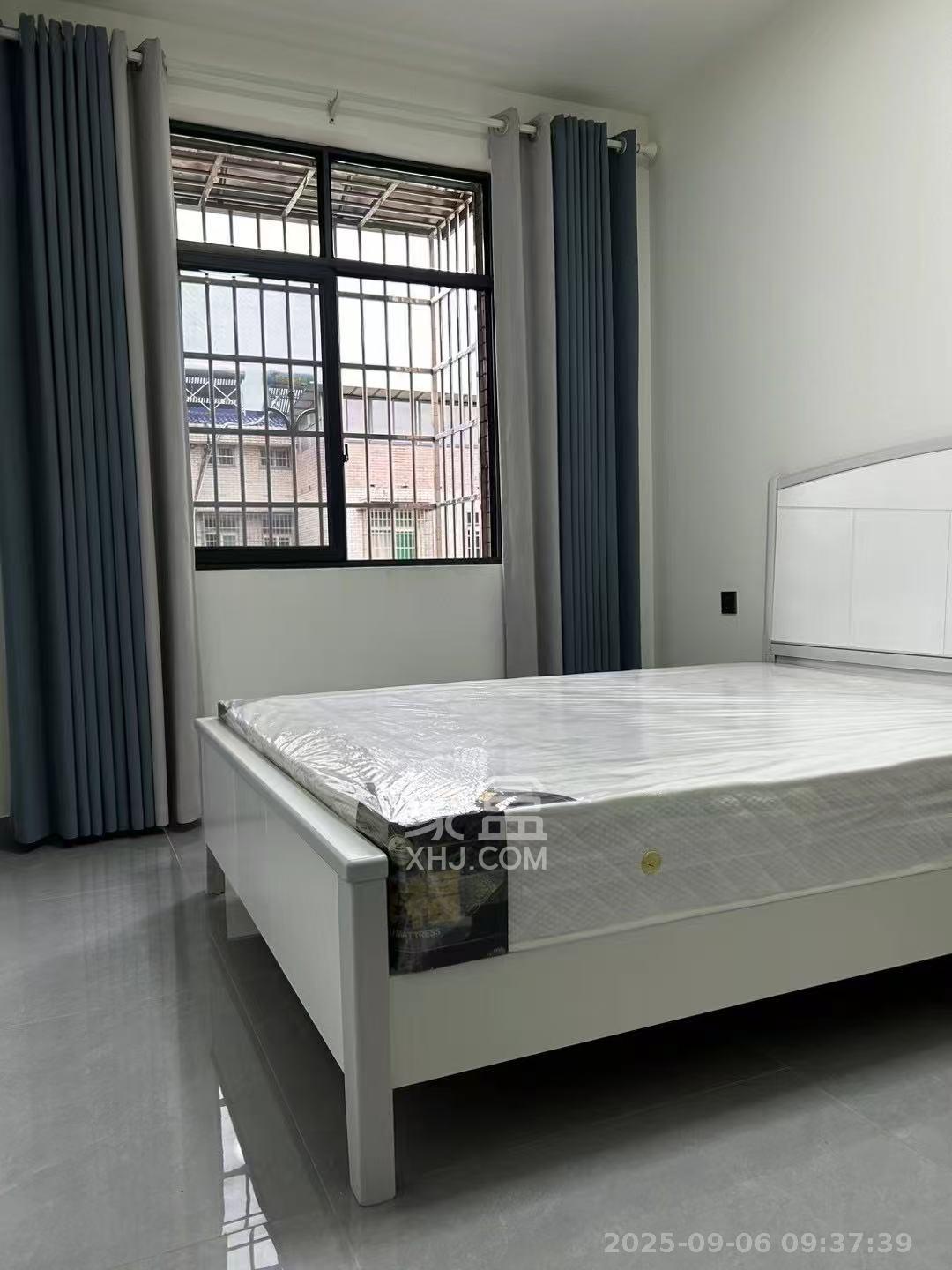 靳江小区  2室1厅1卫    1800.0元/月 靳江小区  2室1厅1卫    1800.0元/月室内图