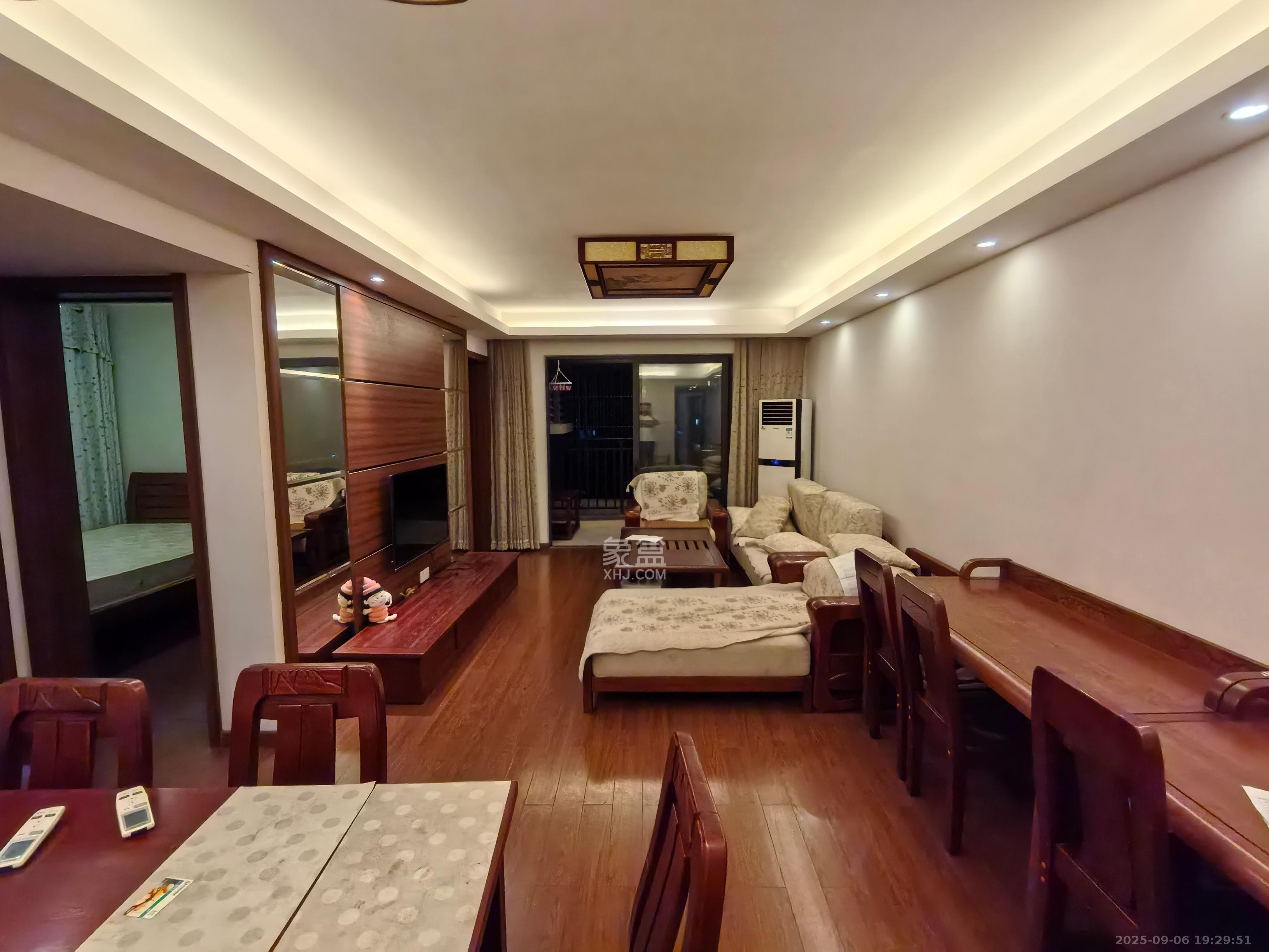 万科金域华府三四期 3室2厅1卫 2500.0元/月 万科金域华府三四期 3室2厅1卫 2500.0元/月室内图