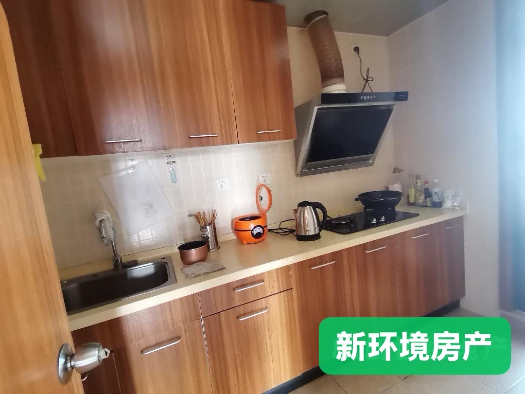 蓝色港湾  2室2厅1卫   34.40万客厅