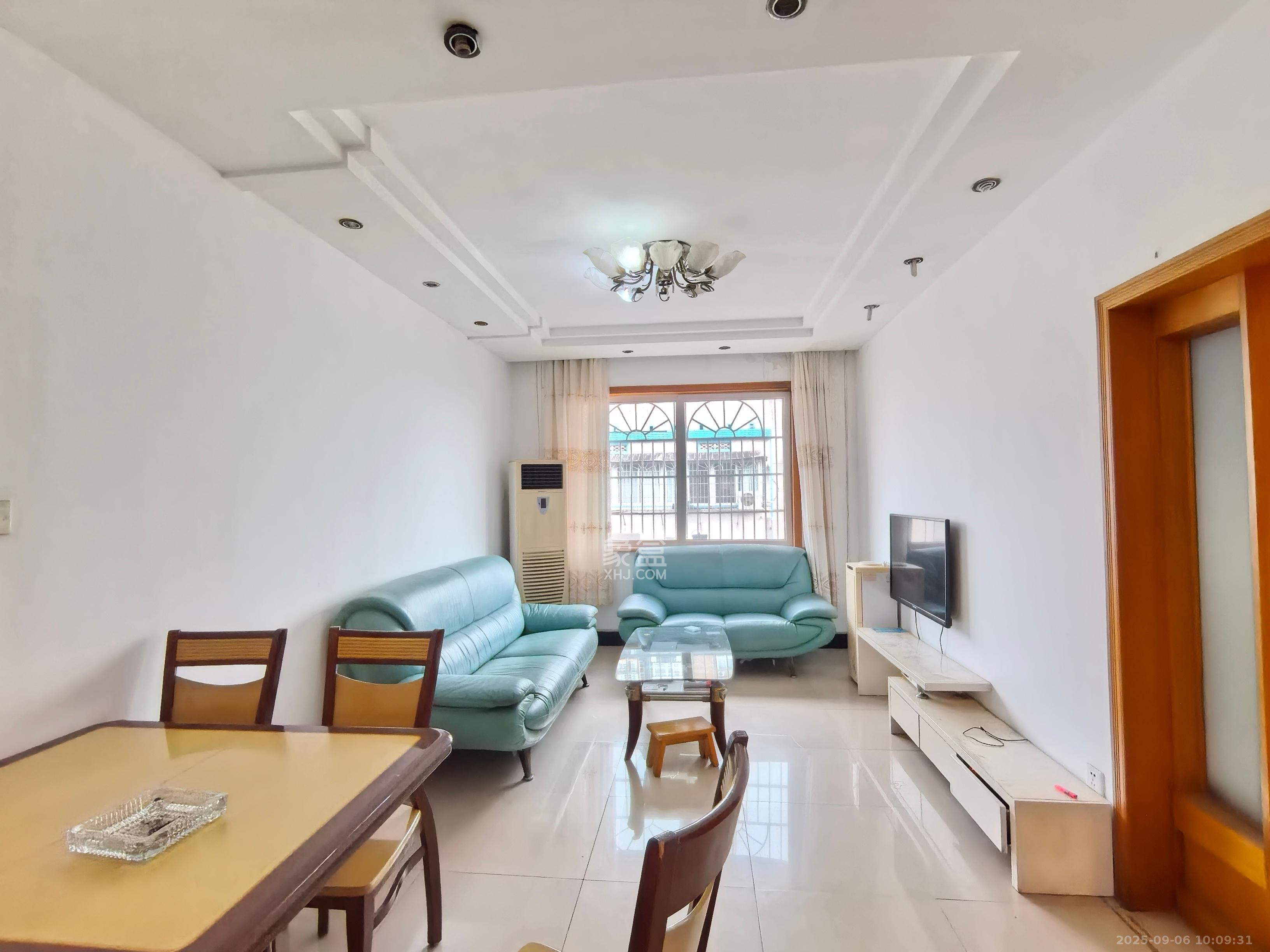 中建五局信和苑二区 2室1厅1卫 1100.0元/月 中建五局信和苑二区 2室1厅1卫 1100.0元/月室内图