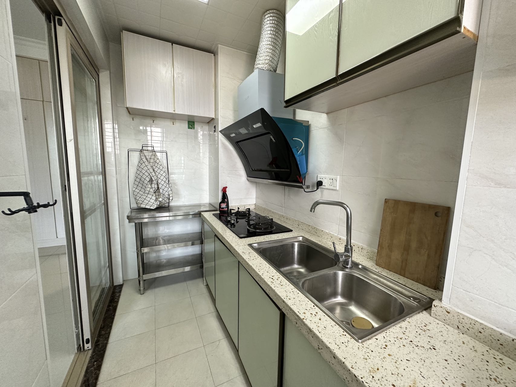 新都汇  1室1厅1卫    1100.0元/月 新都汇  1室1厅1卫    1100.0元/月室内图