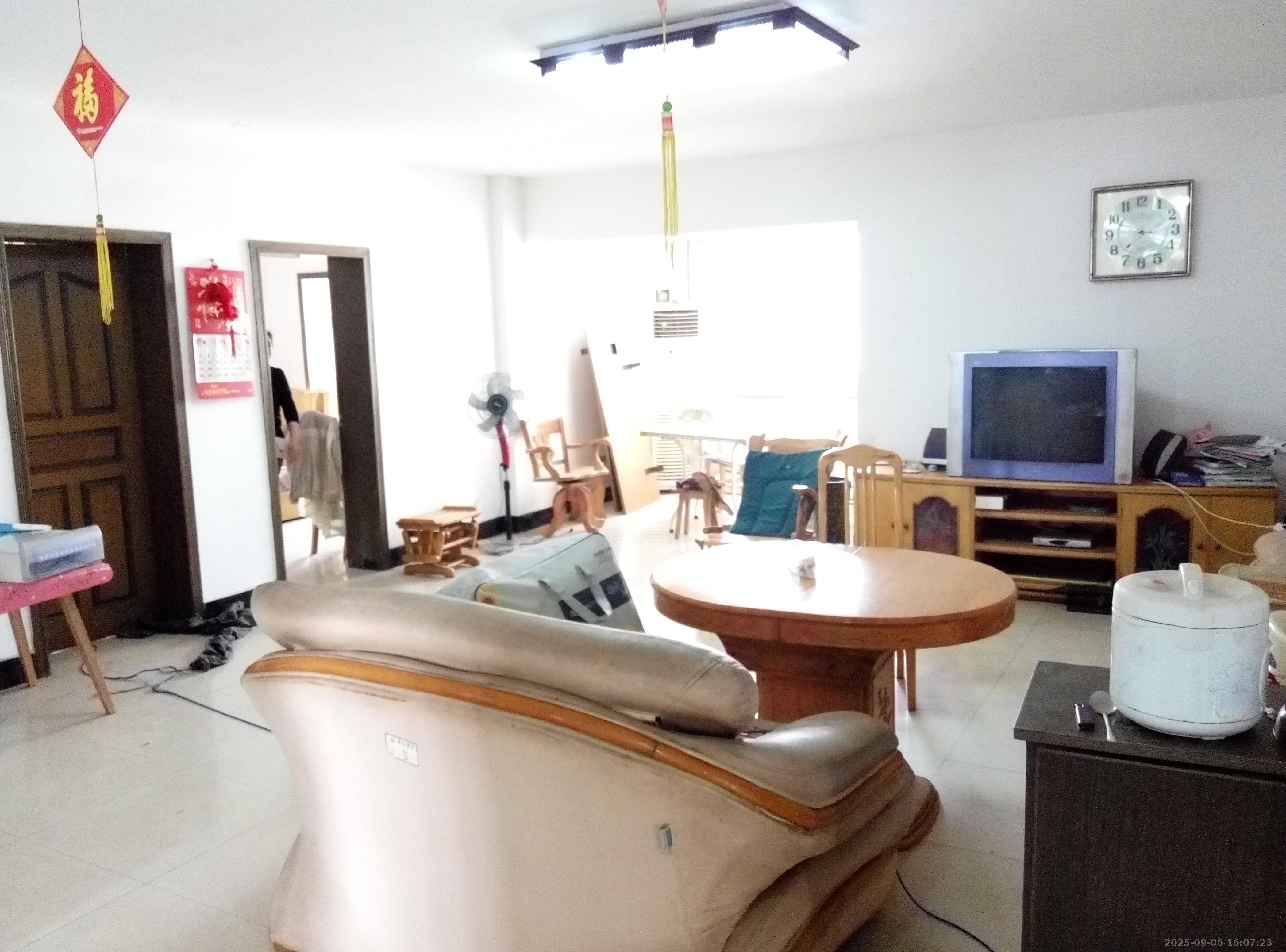 泰禹公馆  3室2厅1卫    2000.0元/月 泰禹公馆  3室2厅1卫    2000.0元/月室内图