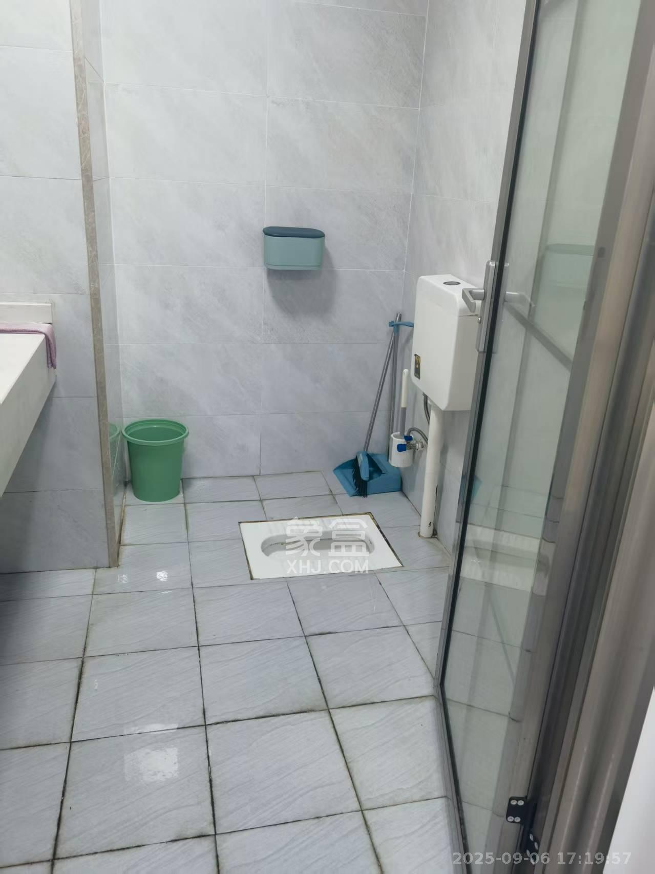 复地星光天地   116.0㎡      4500.0元/月室内图