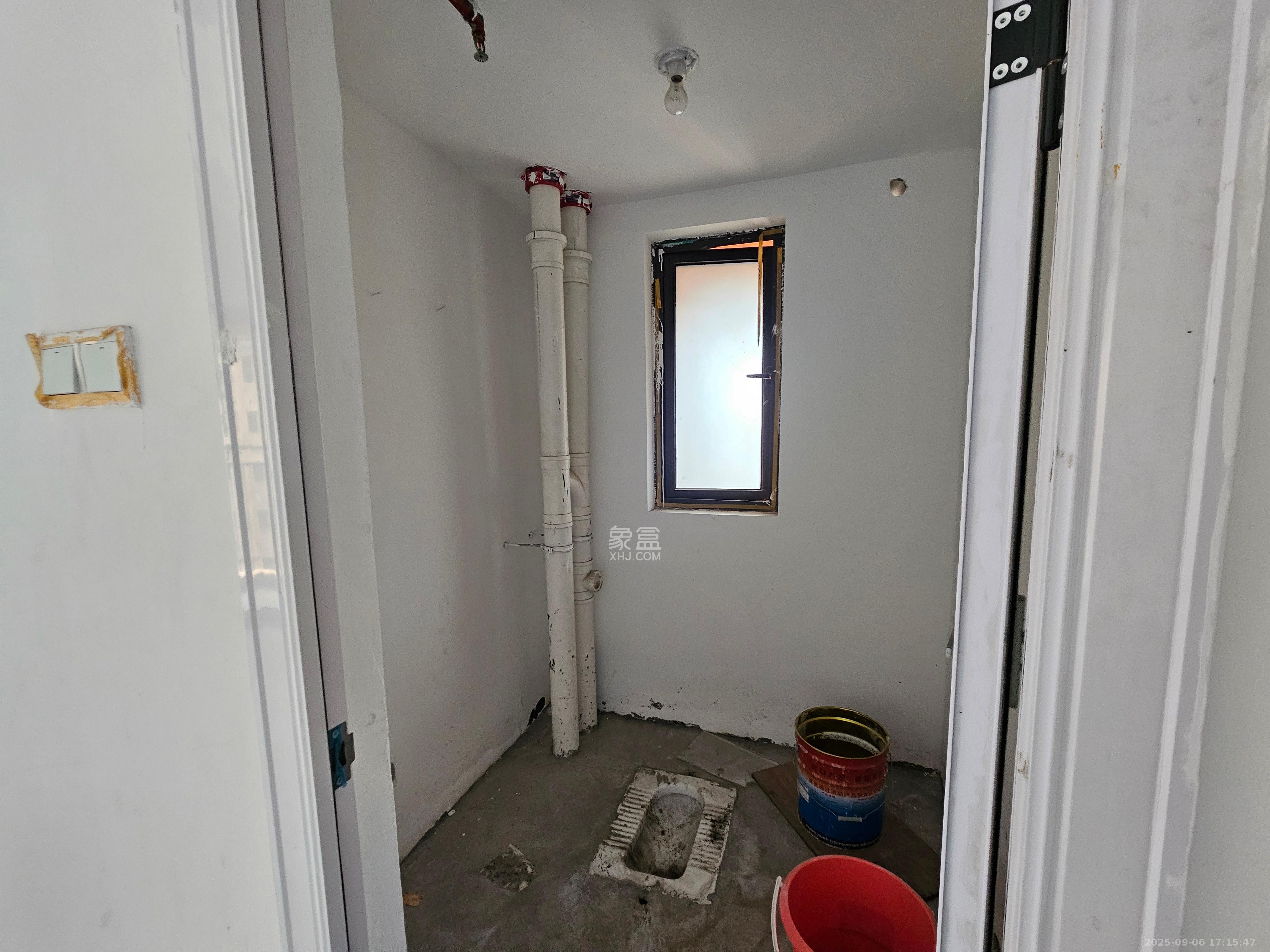 鑫远揽悦(鑫远和城三期)  1室1厅1卫    900.0元/月 鑫远揽悦(鑫远和城三期)  1室1厅1卫    900.0元/月室内图