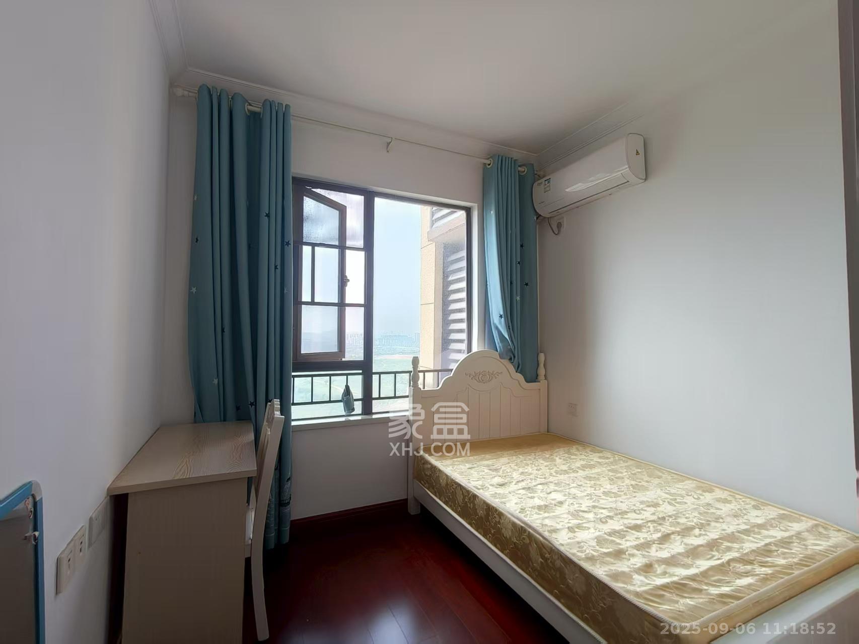 中海国际五期  3室2厅2卫    2300.0元/月 中海国际五期  3室2厅2卫    2300.0元/月室内图