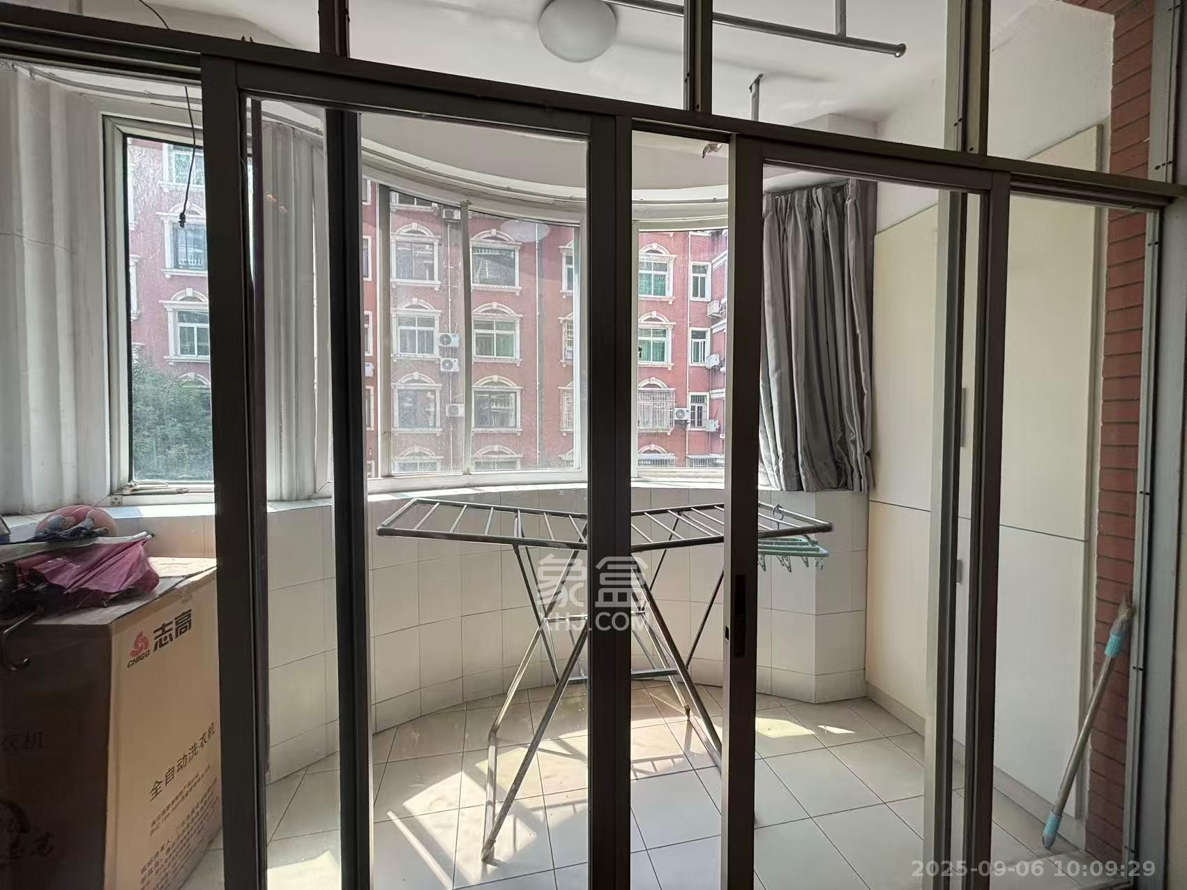 名都花园  2室2厅1卫    2100.0元/月室内图