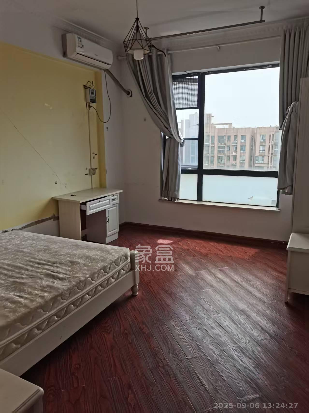 江河双水湾 1室1厅1卫 800.0元/月 江河双水湾 1室1厅1卫 800.0元/月室内图