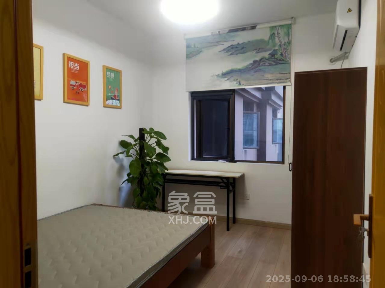 江山帝景哈佛 3室2厅2卫 2300.0元/月 江山帝景哈佛 3室2厅2卫 2300.0元/月室内图