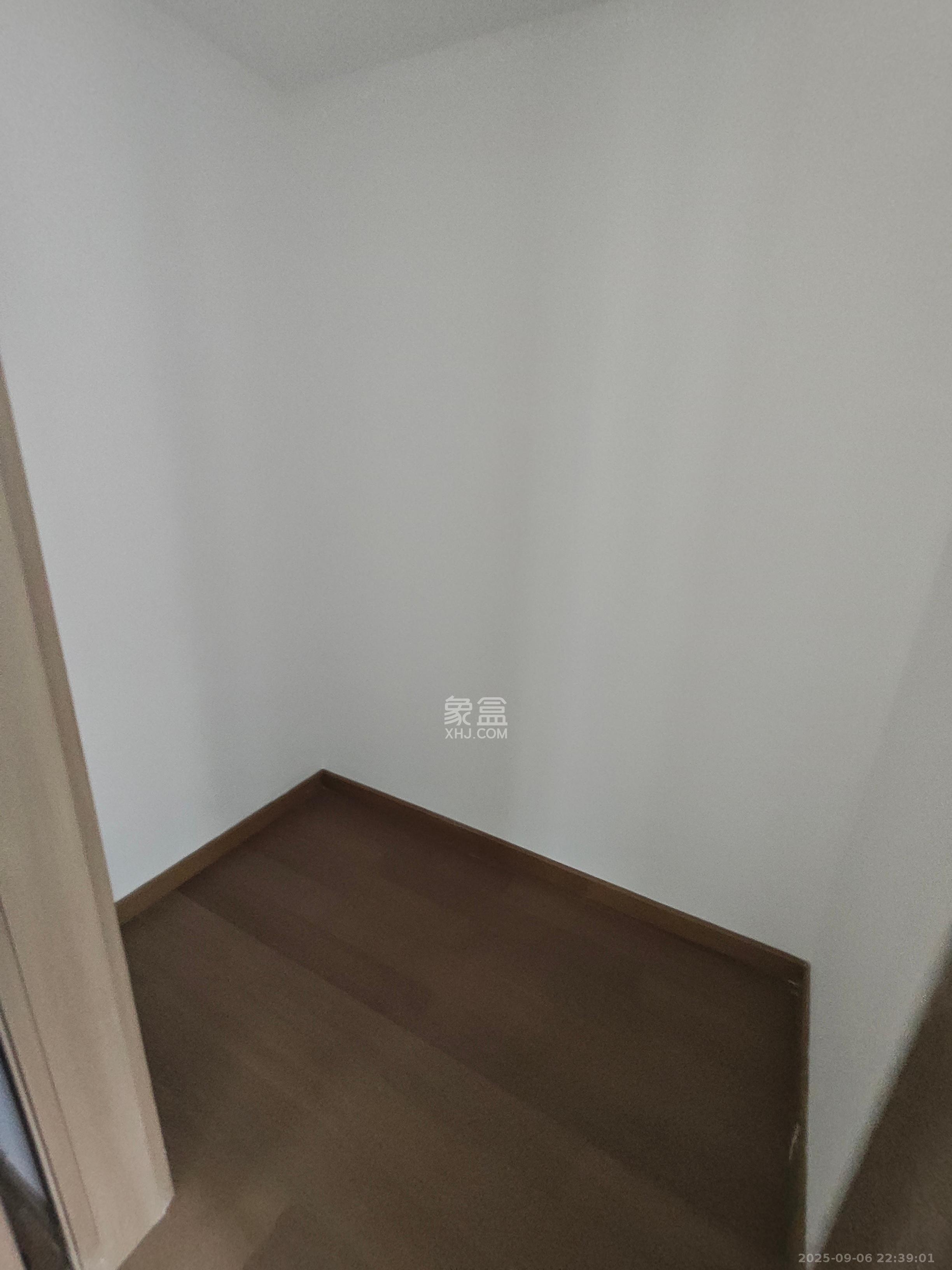 长沙溪山悦  4室2厅2卫   3000.00元/月室内图
