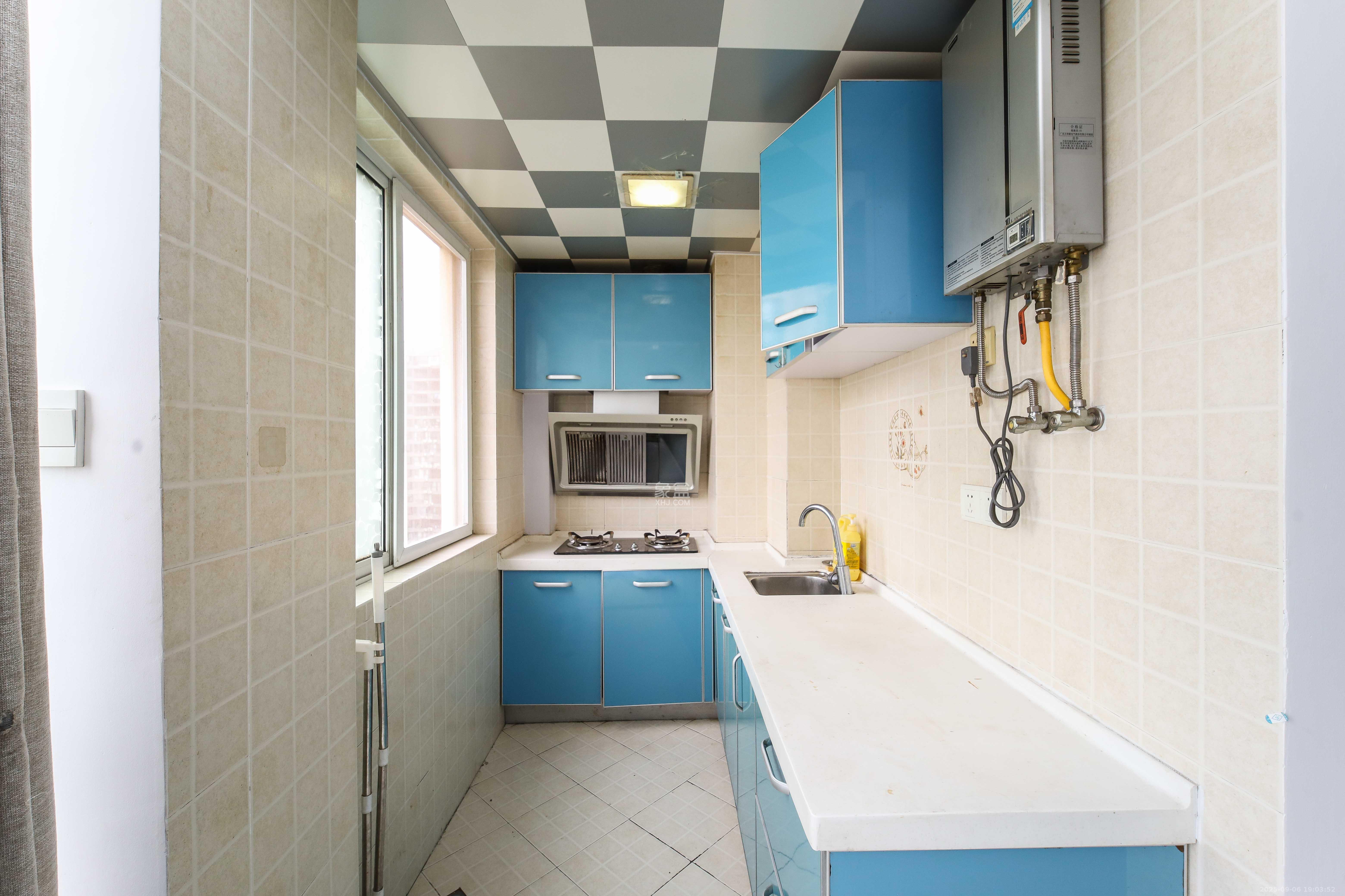 汇都公寓 1室1厅1卫 39.9万 汇都公寓 1室1厅1卫 39.9万厨房