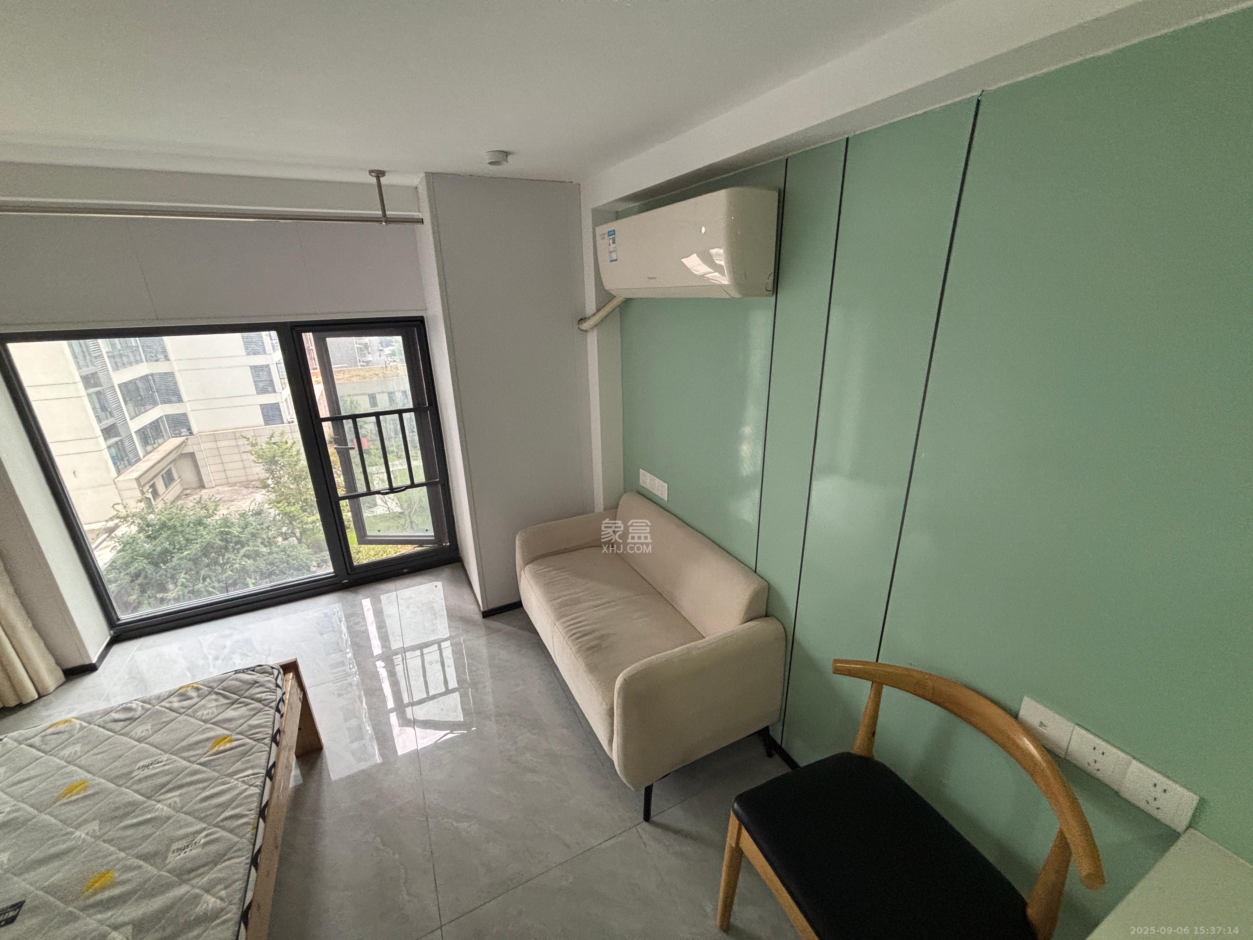 爱家当代境  1室1厅1卫    1200.0元/月室内图