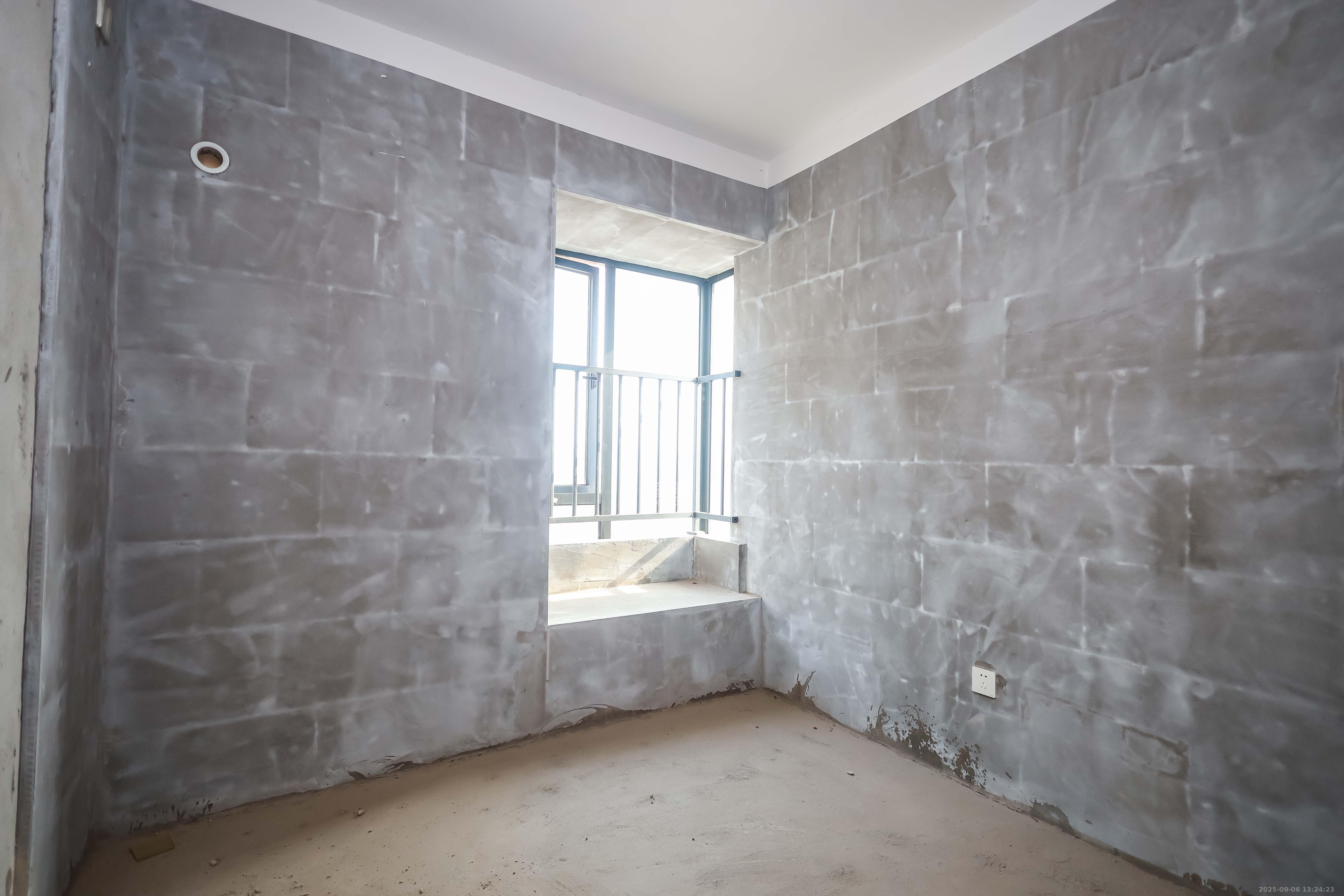 长房云时代 4室2厅2卫 115.0万 长房云时代 4室2厅2卫 115.0万卧室